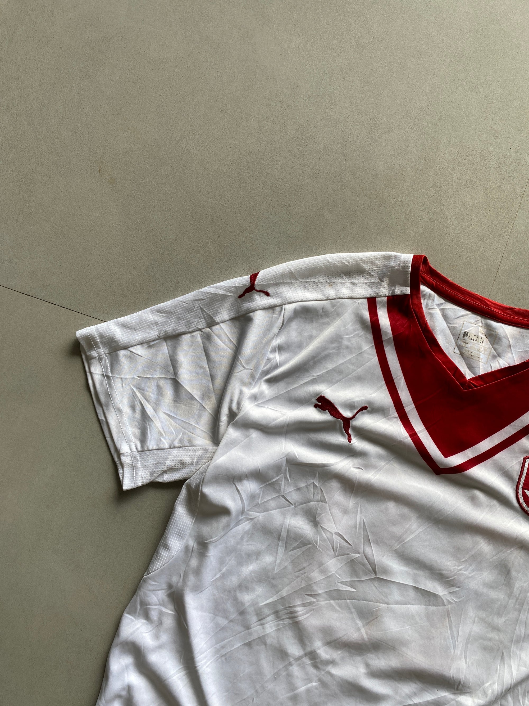 2016 PUMA BORDEAUX PLASIL (18) JERSEY - M