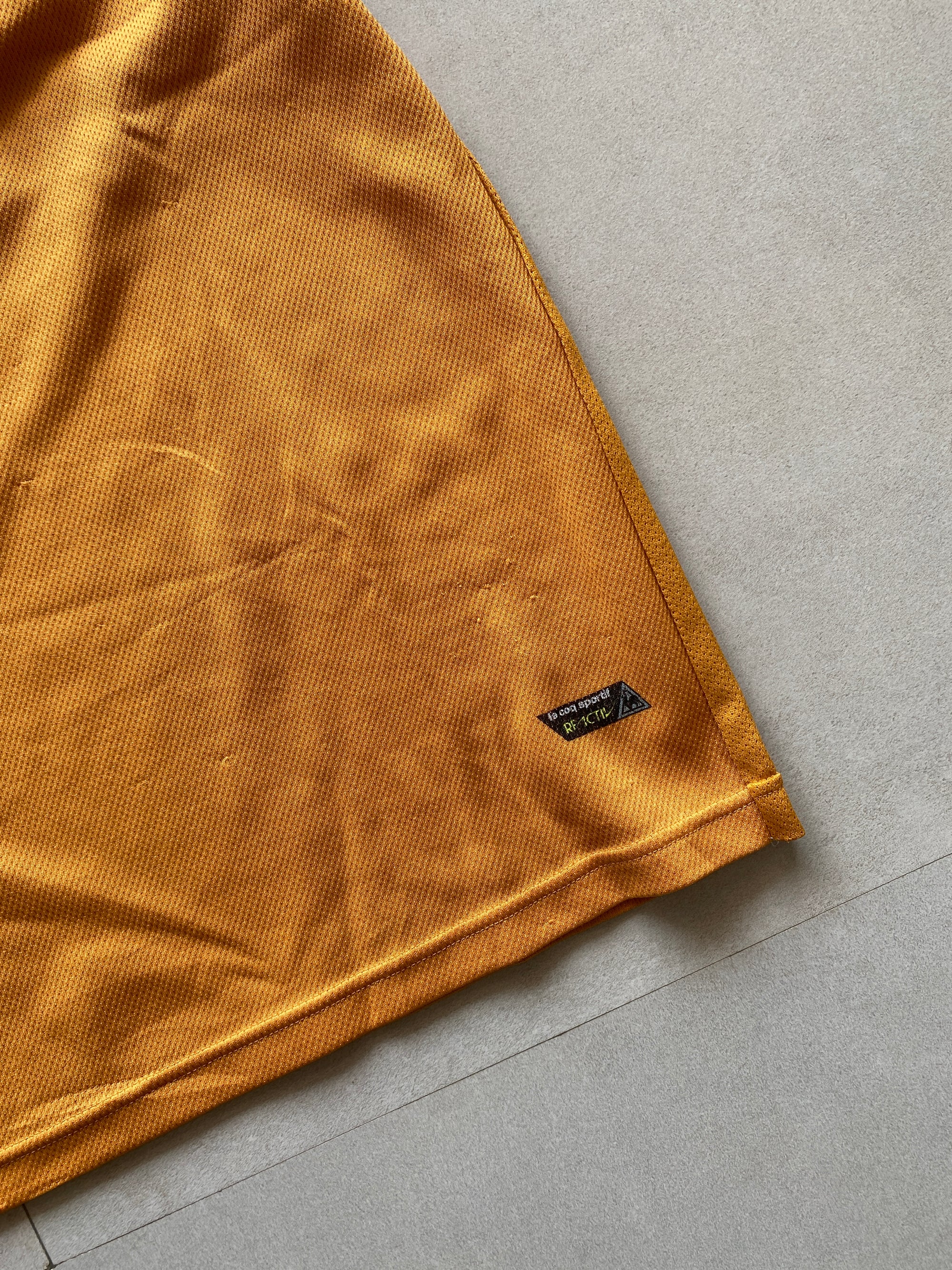 2009 LE COQ SPORTIF WOLVES JERSEY - M