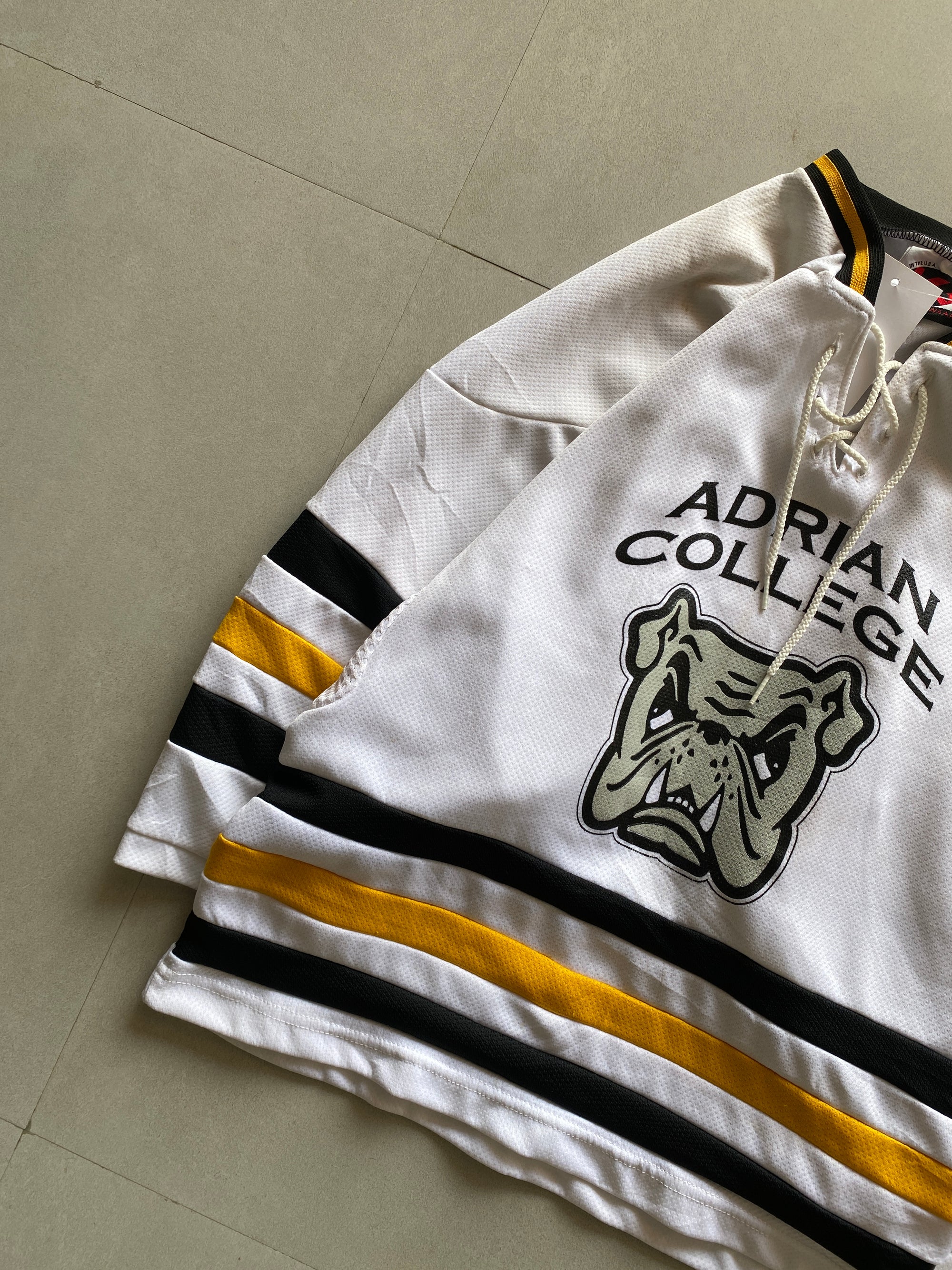 VINTAGE HOCKEY JERSEY - M