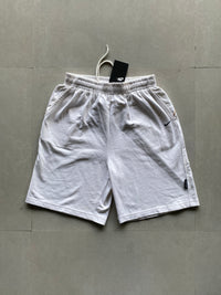 NIKE SHORTS WITH TAGS - M