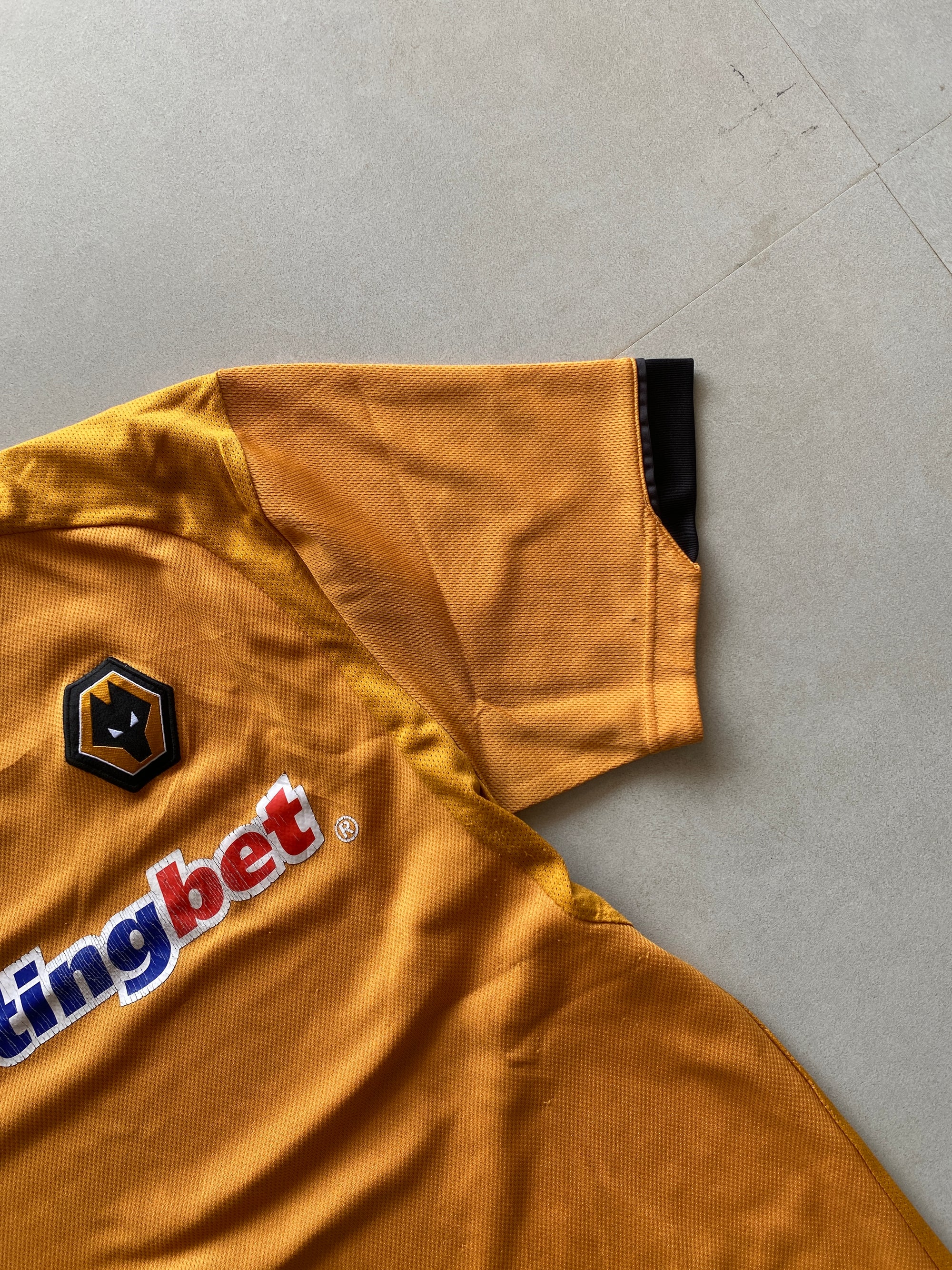 2009 LE COQ SPORTIF WOLVES JERSEY - M