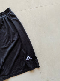 ADIDAS BLACK SHORTS - XL