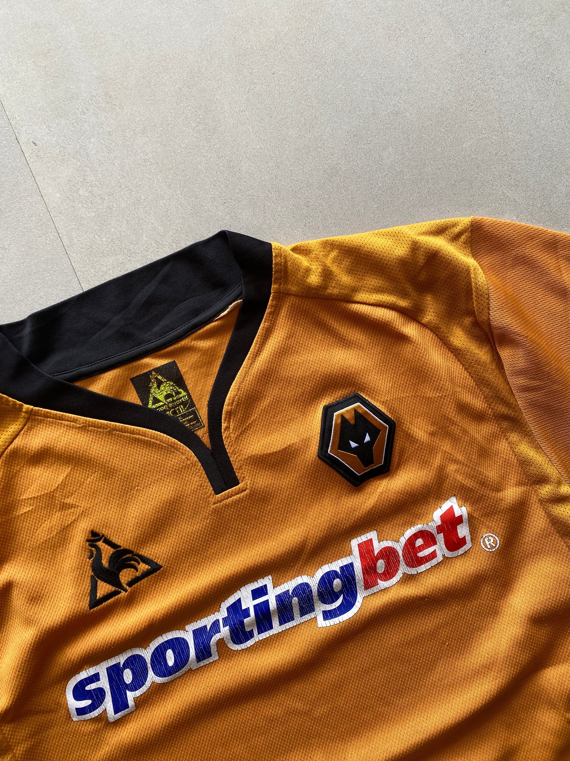 2009 LE COQ SPORTIF WOLVES JERSEY - M