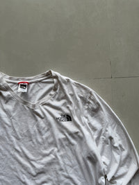 THE NORTH FACE FULL SLEEVE TEE - L