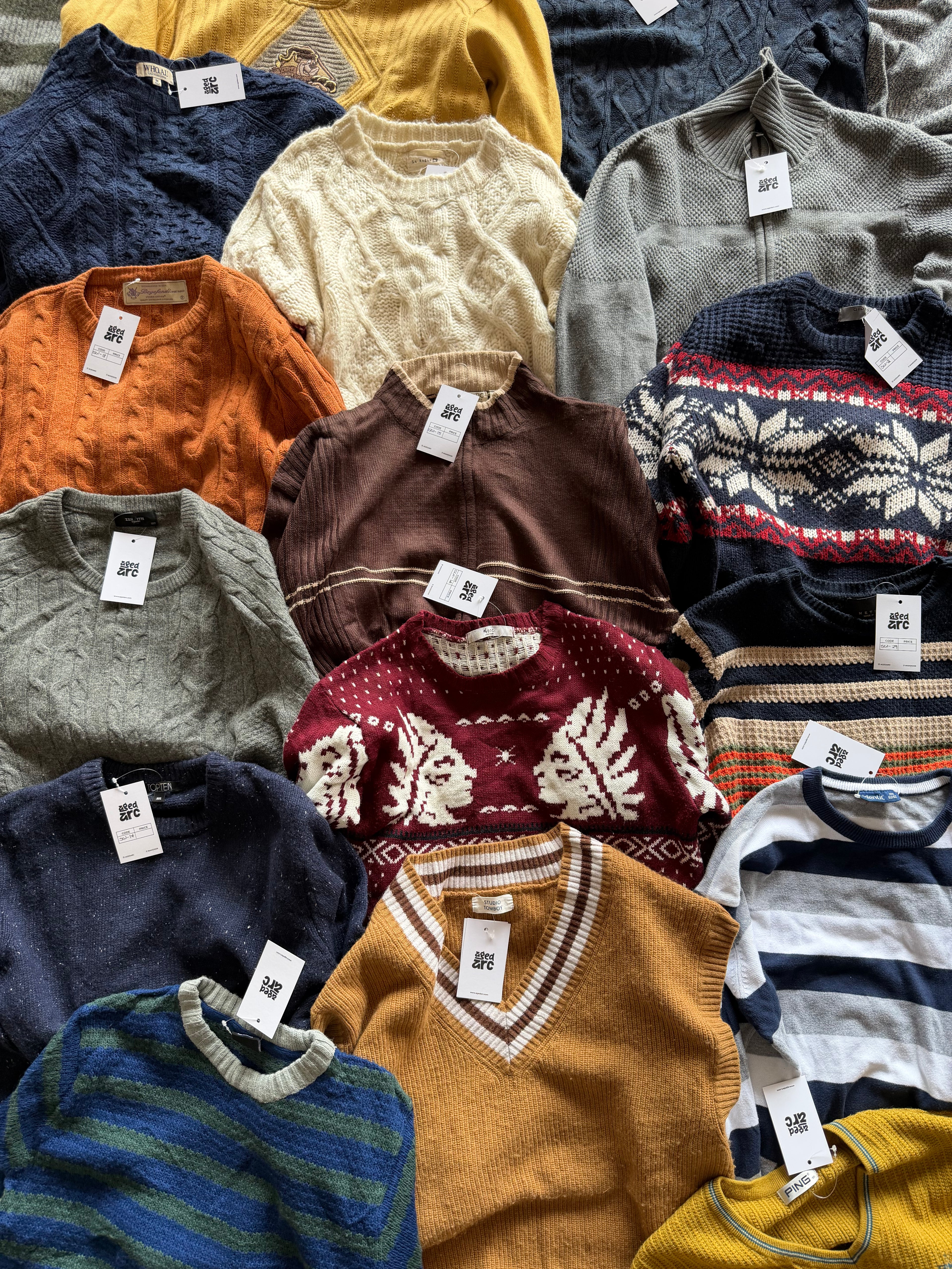 KNIT SWEATERS