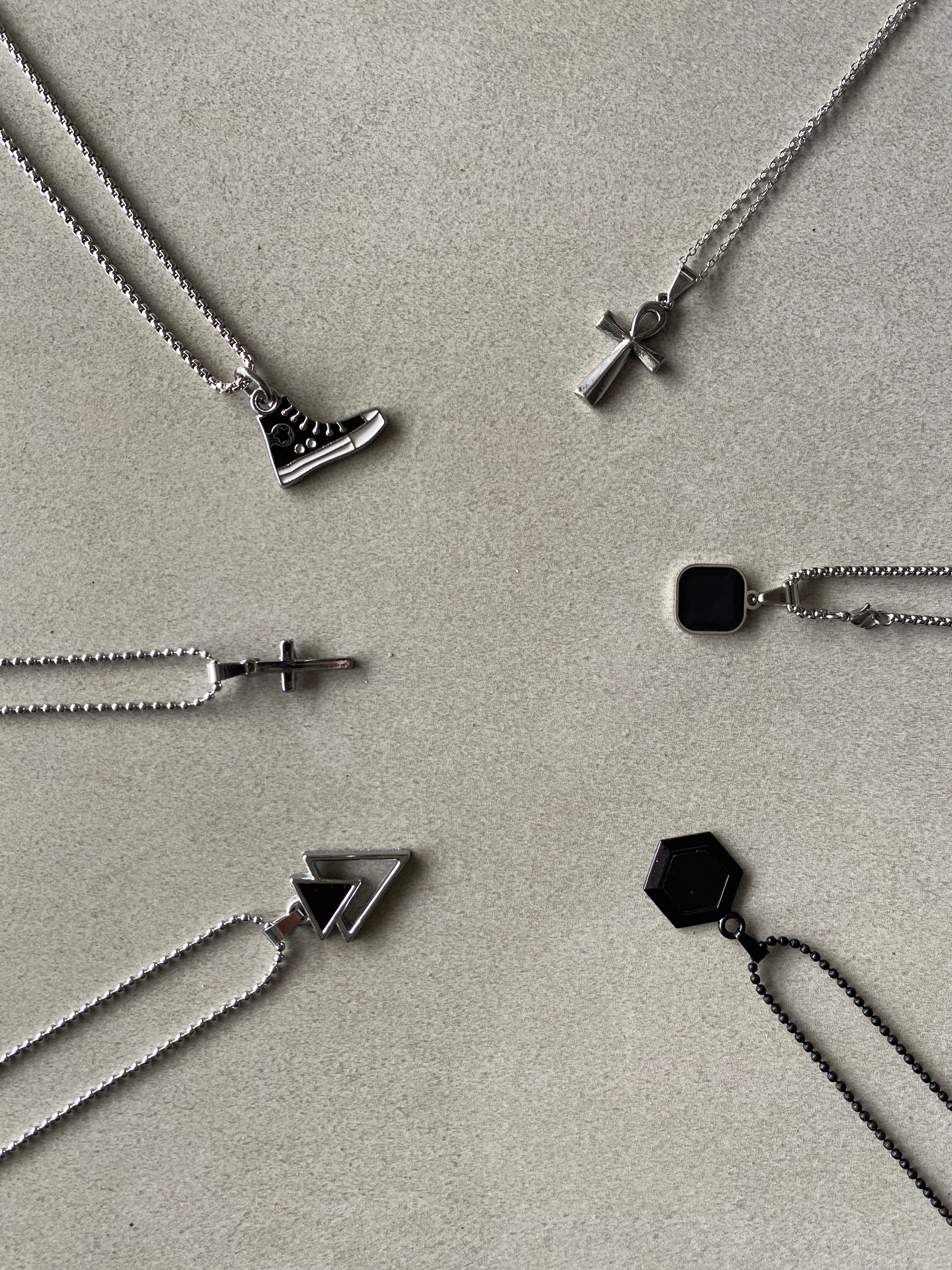 ACCESSORIES
