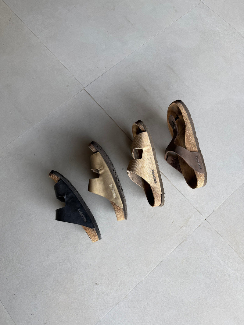 FOOTWEAR - Aged Arc