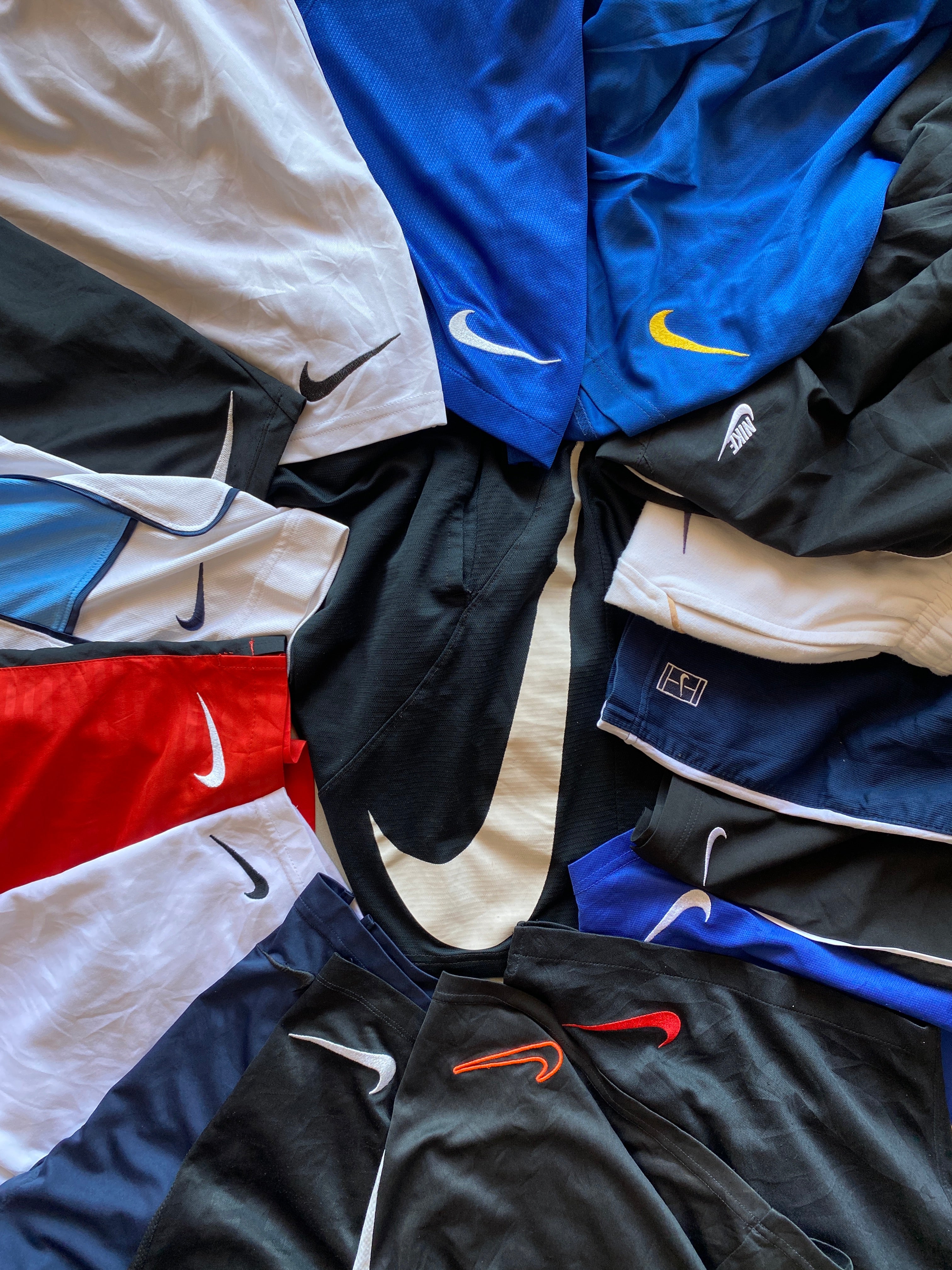 NIKE - Aged Arc