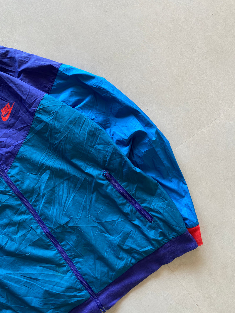 NIKE HOODED JACKET - XL