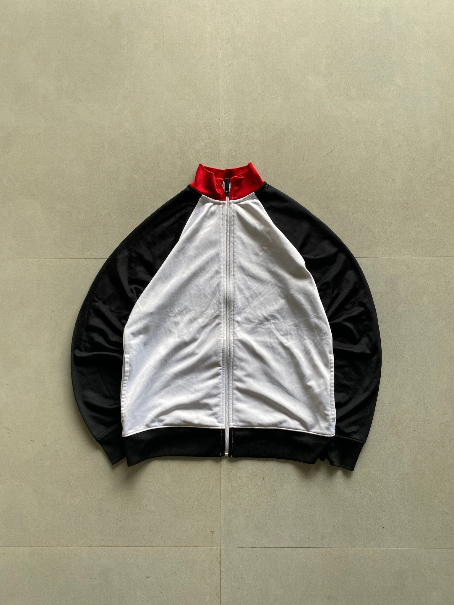 AIR JORDAN 00s ナイロンジャケット 良デザイン 00S JORDAN JACKET - XS – Aged Arc