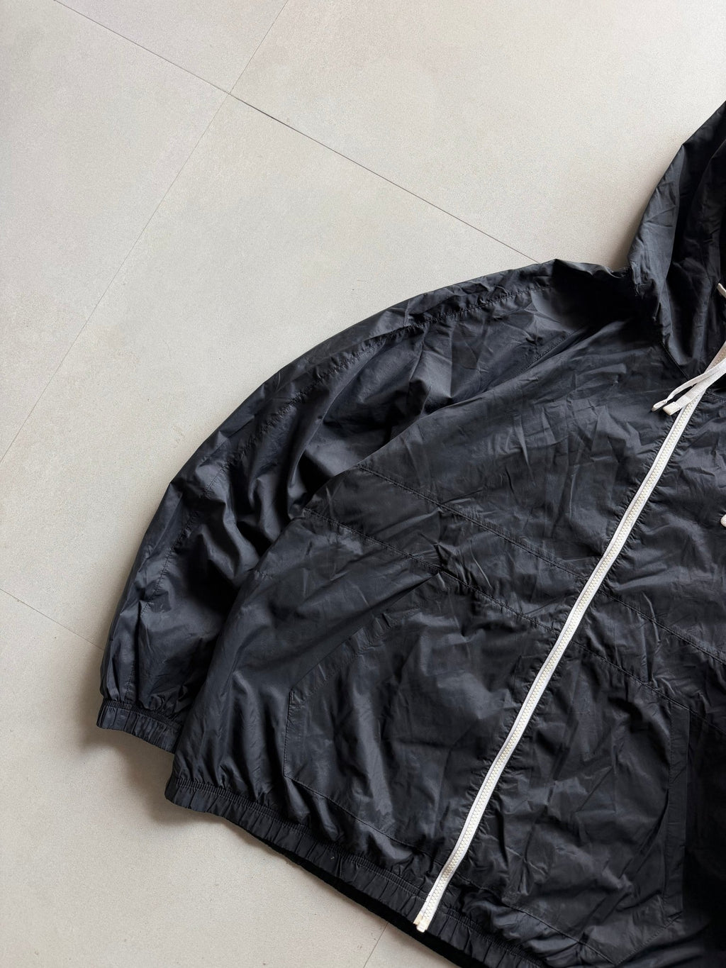 00S NIKE HOODED JACKET - XXL - Aged Arc