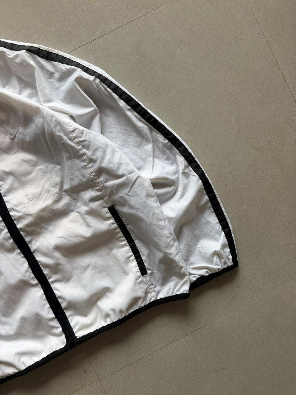 00S NIKE JACKET - Aged Arc