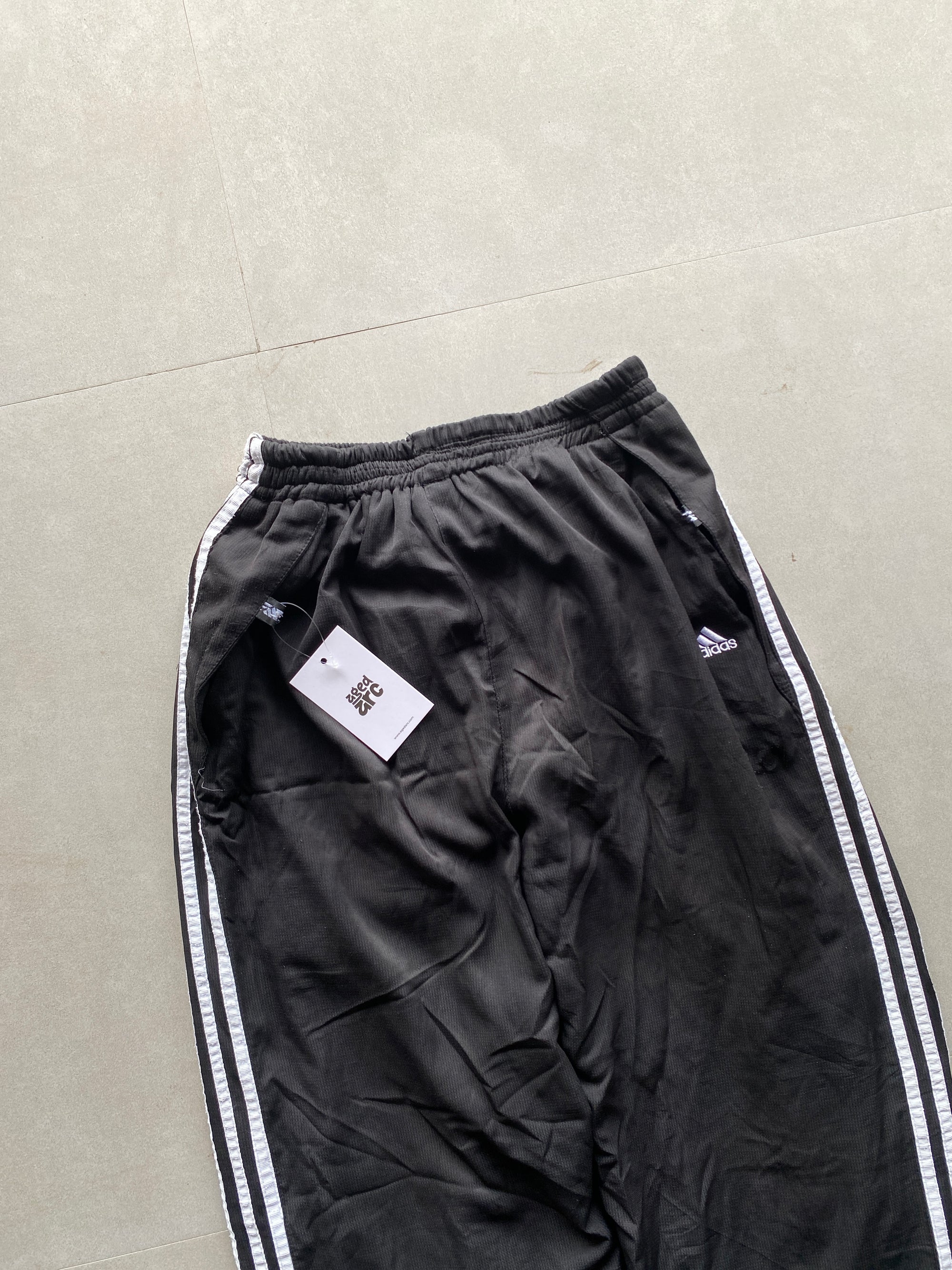 ADIDAS STRIPED TRACK PANT -