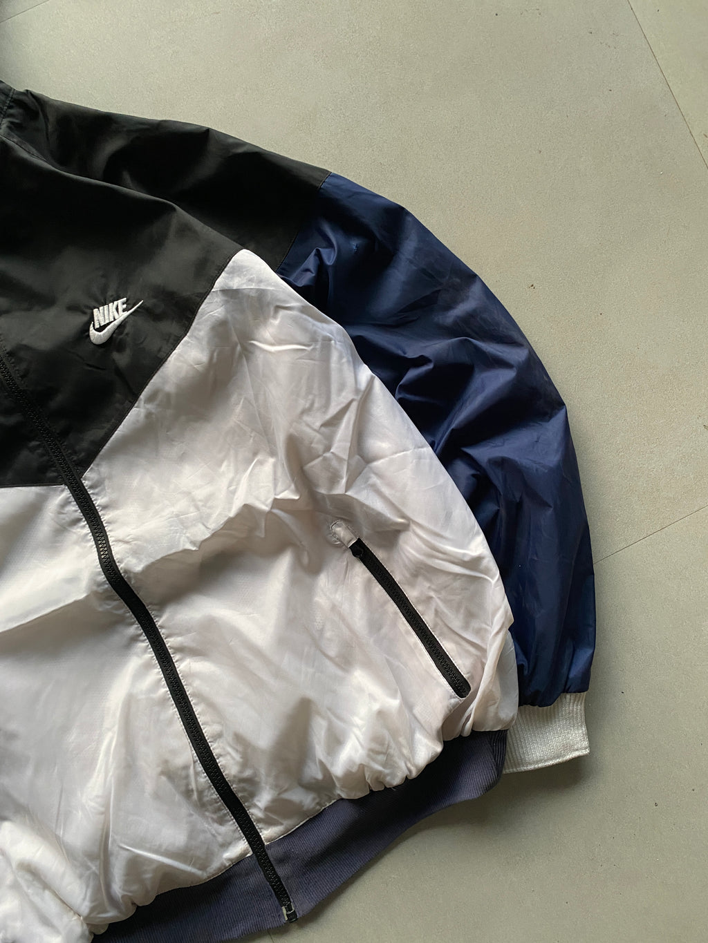 VINTAGE NIKE JACKET - XL