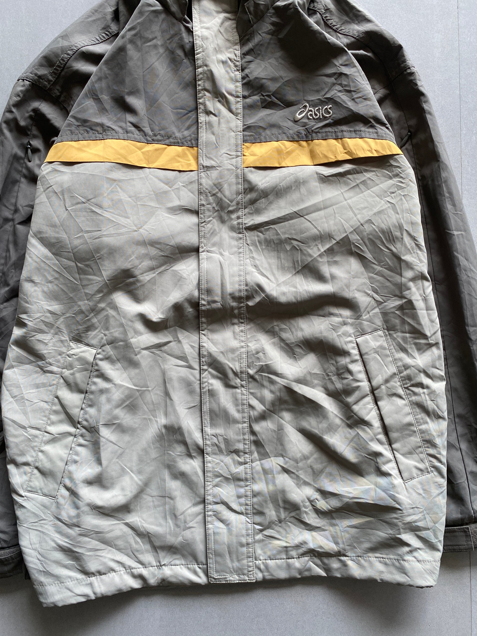 ASICS HOODED TREKKING JACKET - XL