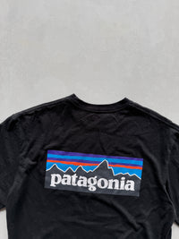 PATAGONIA TEE - L