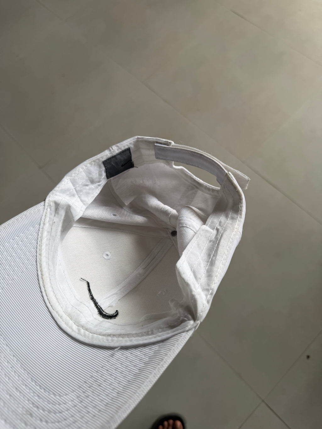 NIKE SOLID CAP