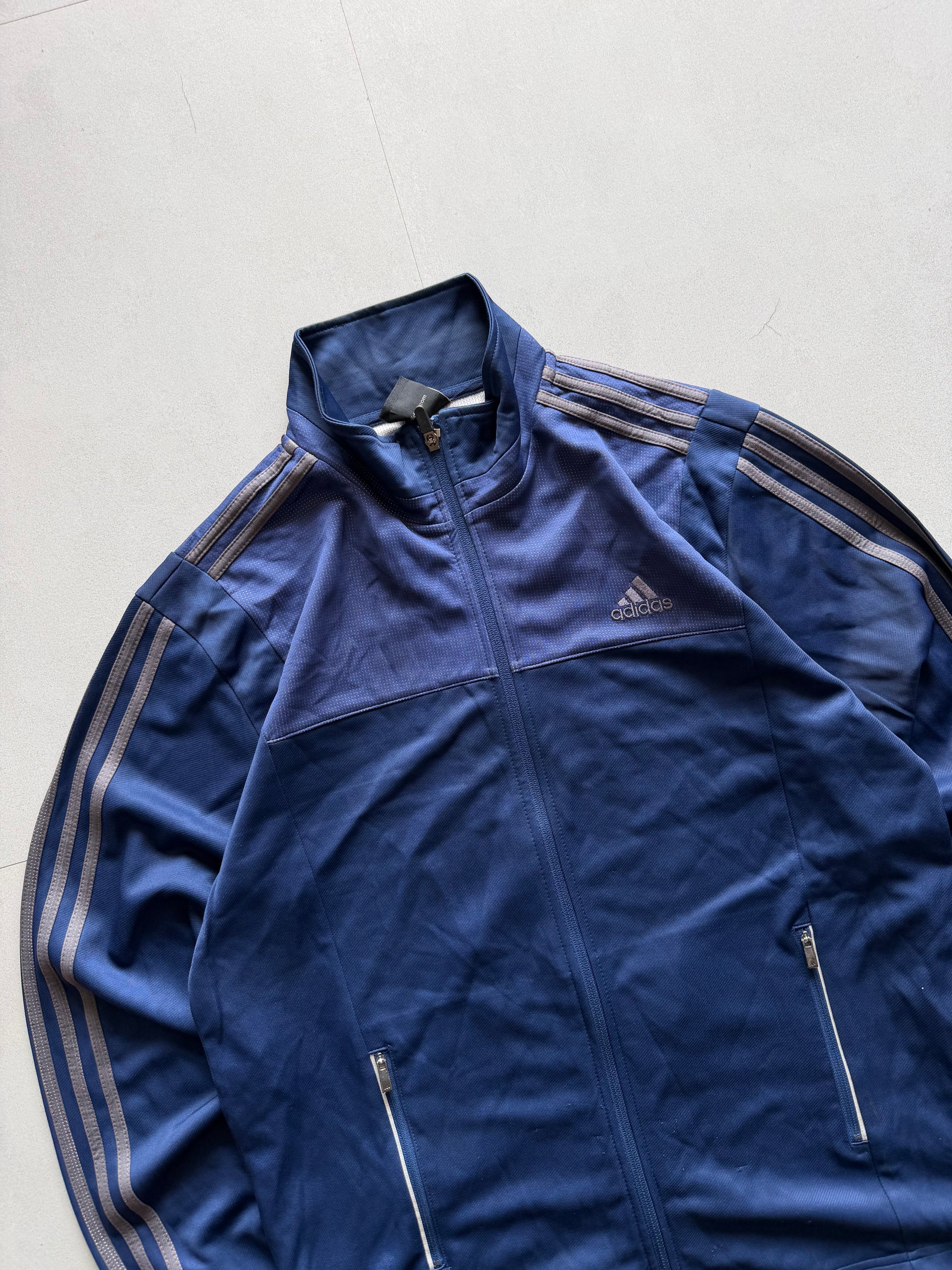 ADIDAS STRIPED JACKET - M