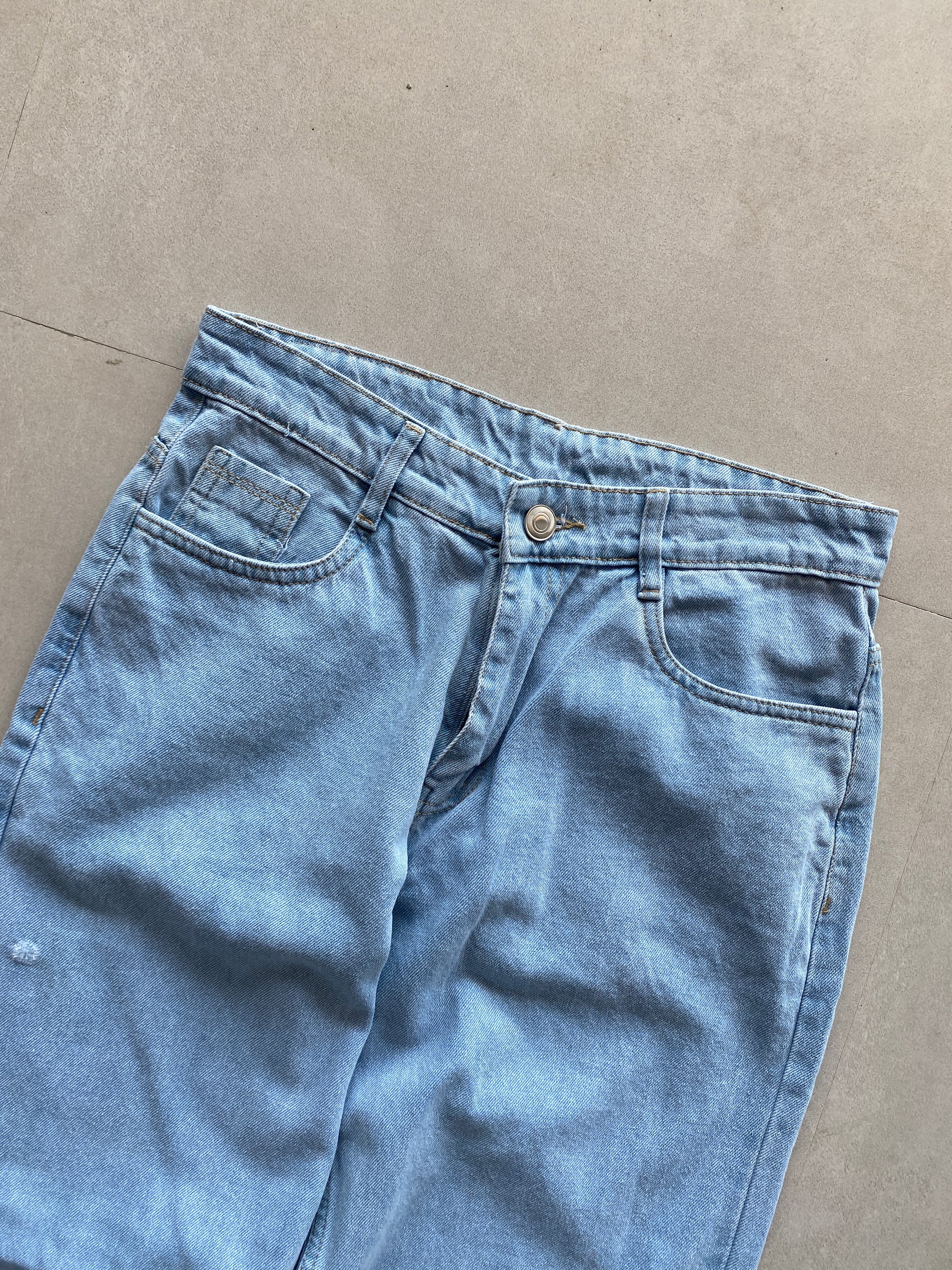 STRIGHT FIT DENIM - S