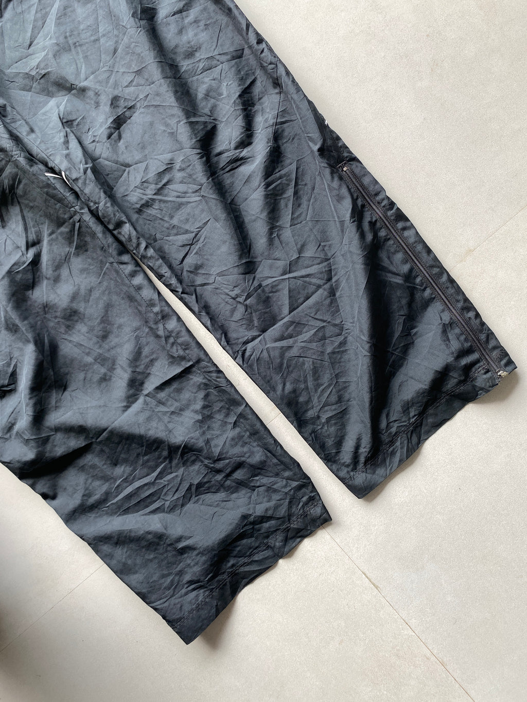 NIKE BAGGY TRACK PANT - L