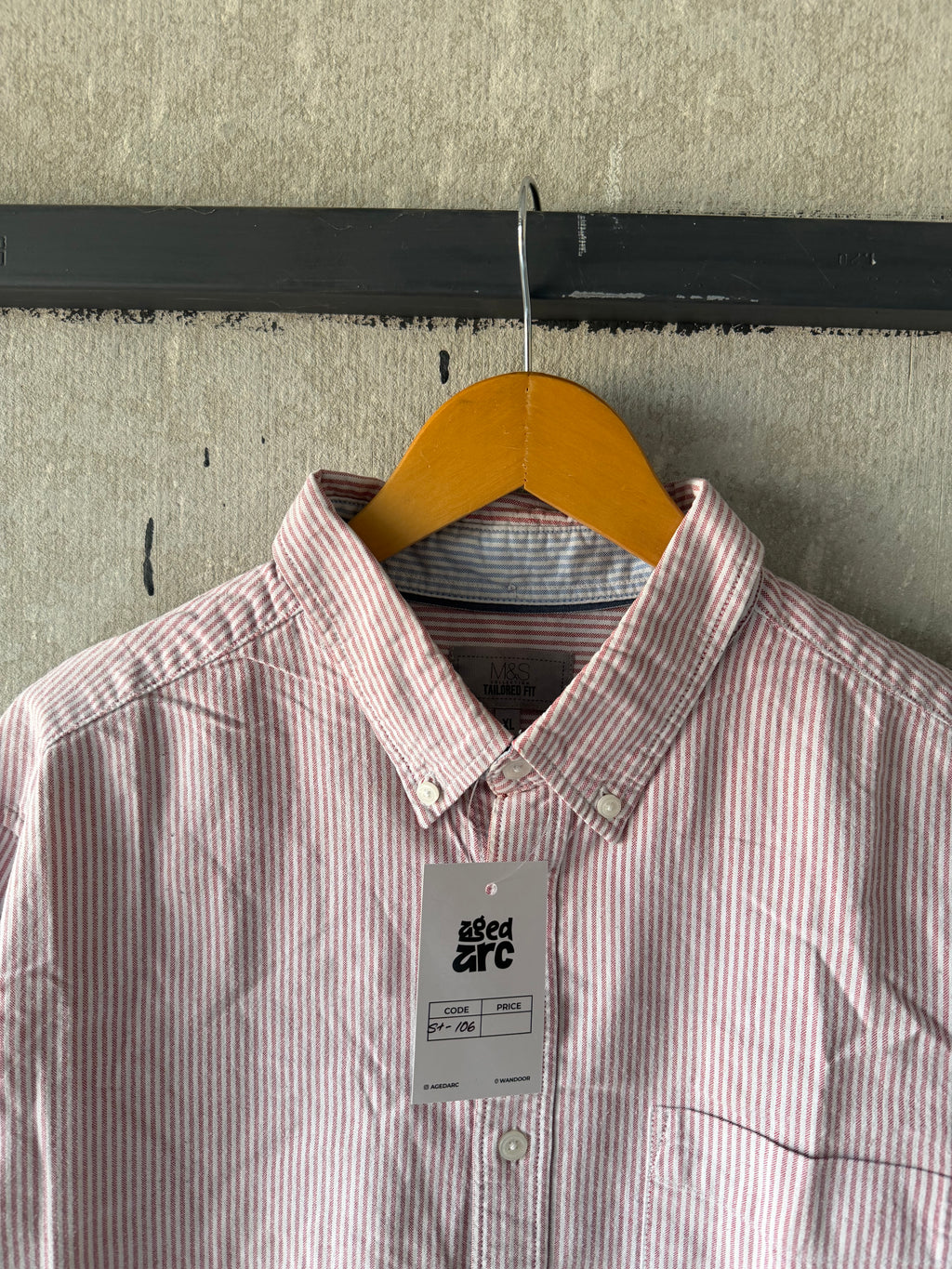 M&S SHIRT - XL ST106
