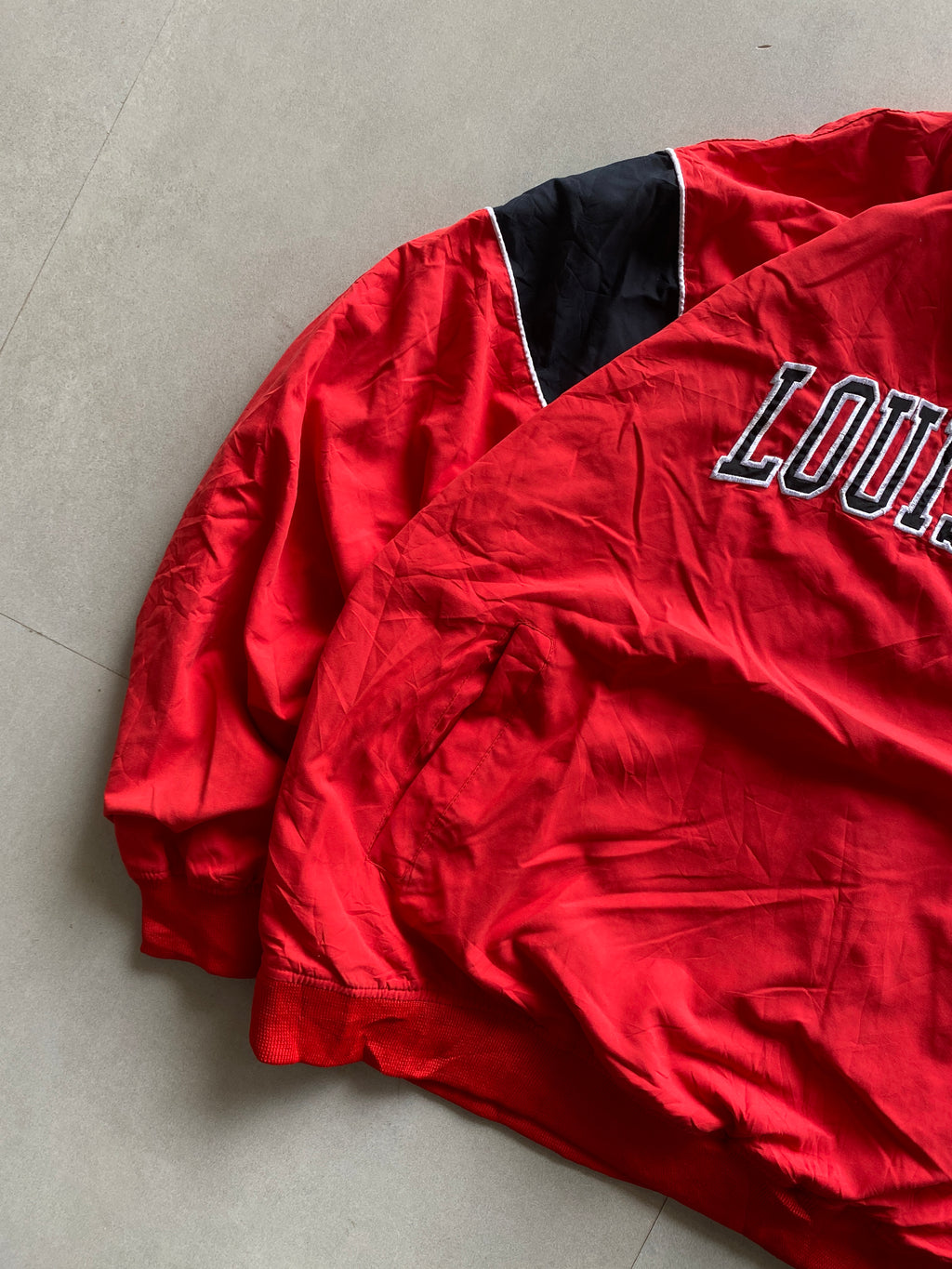 LOUISVILLE PULLOVER - XL