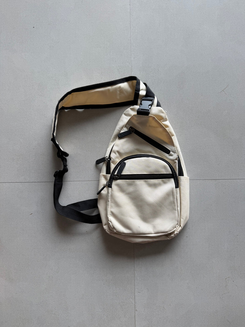 CROSS BODY BAG