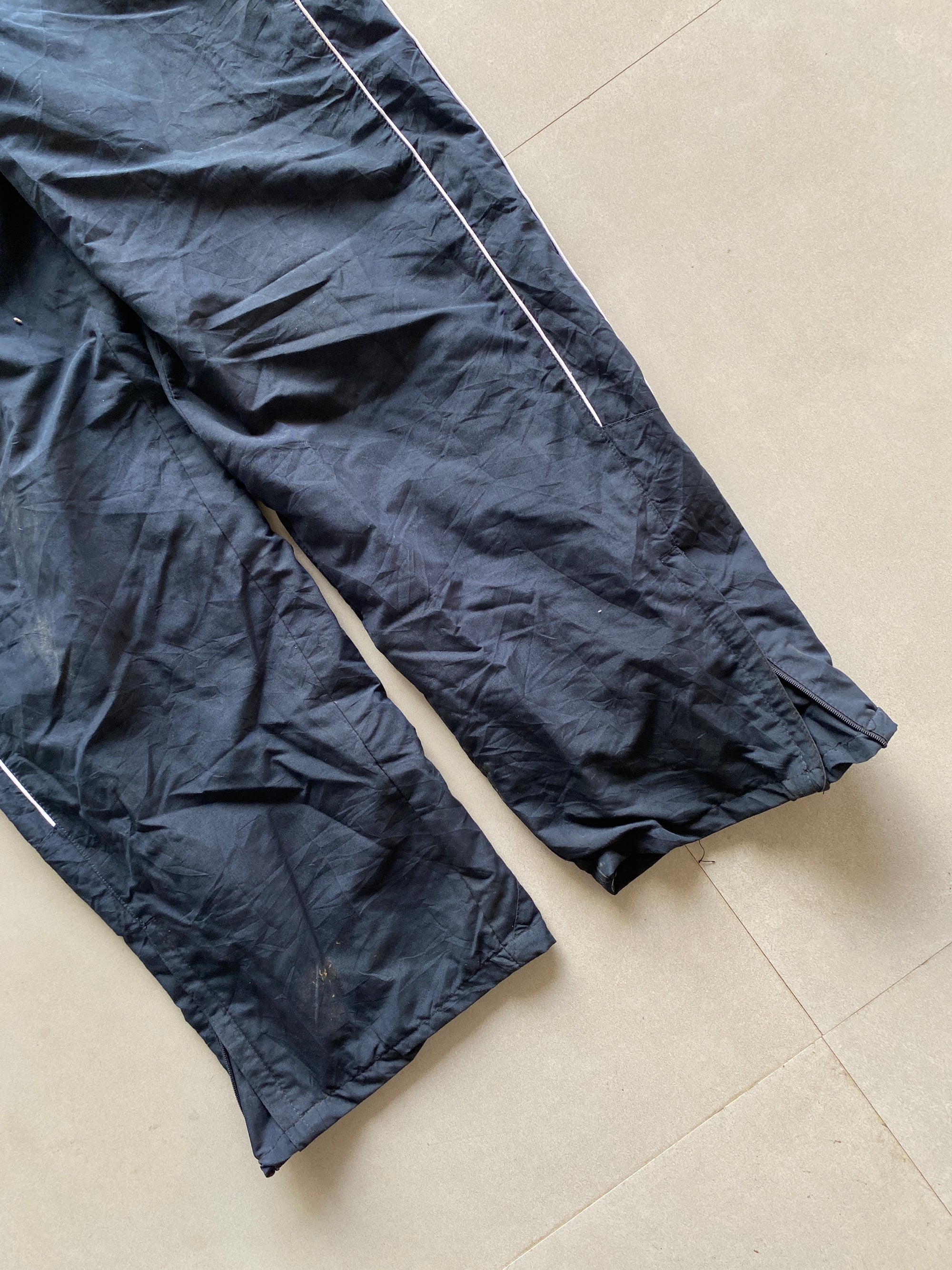 NIKE ATHLETIC TRACK PANT - M