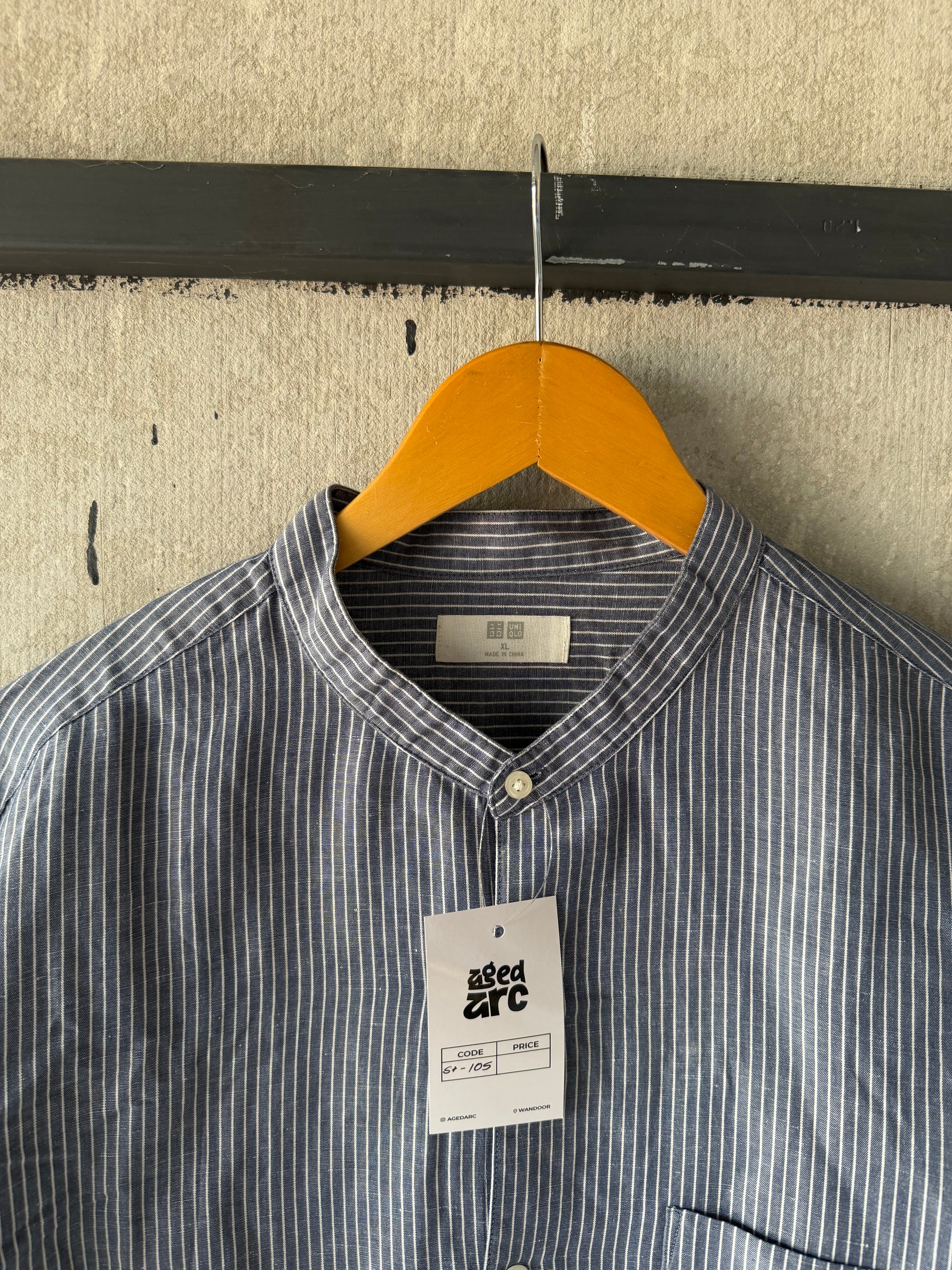 UNIQLO STRIPED SHIRT - XL ST105