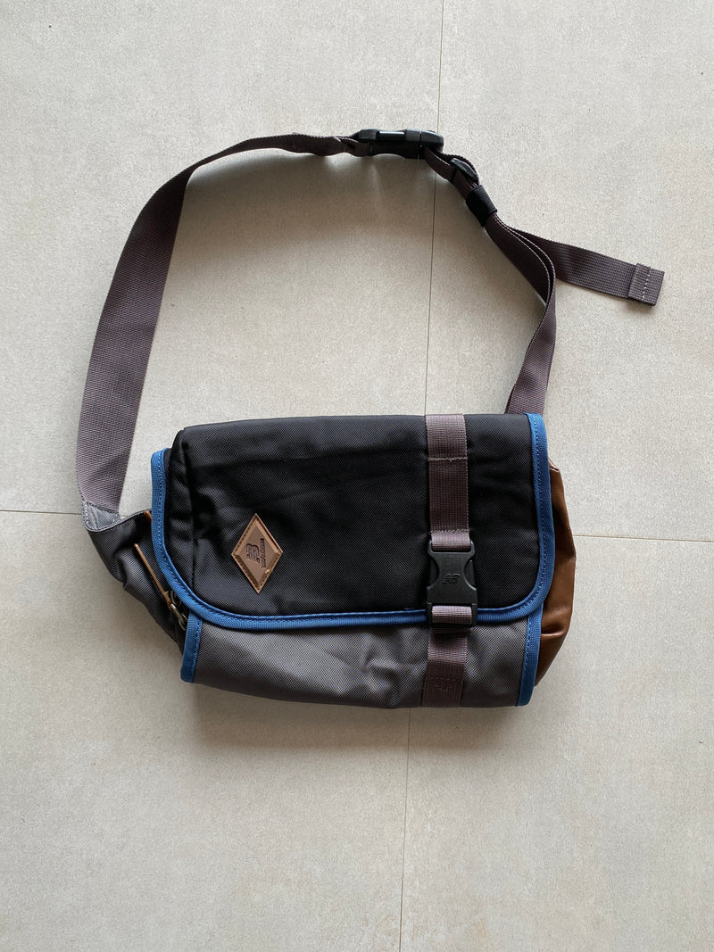 NEW BALANCE SHOULDER BAG