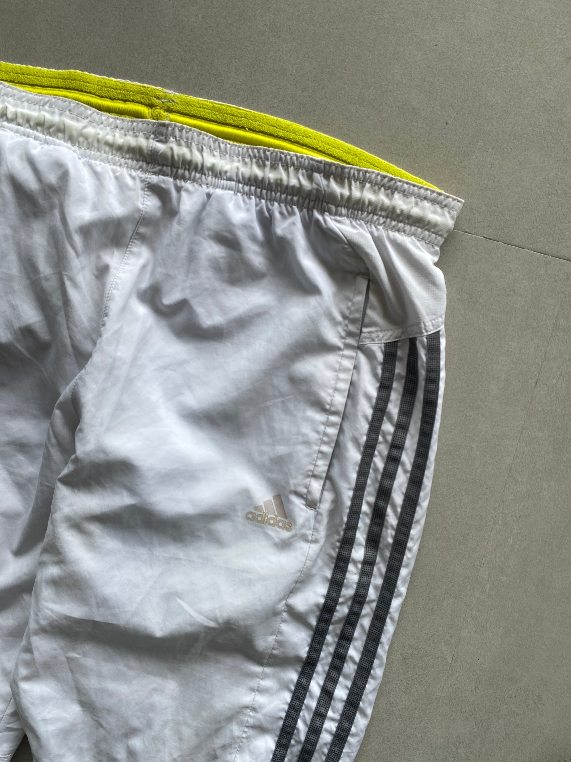 ADIDAS STRIPED TRACK - M