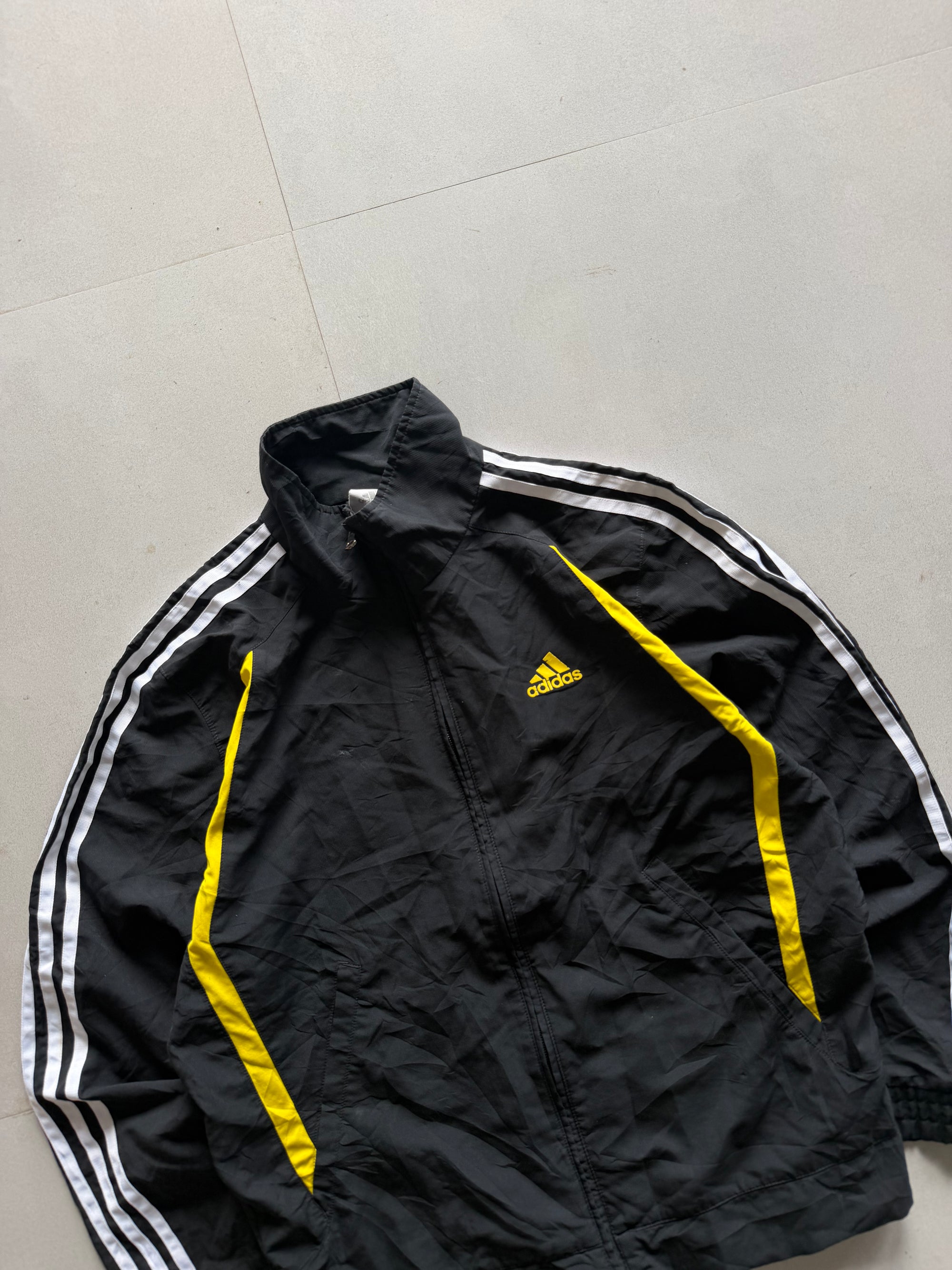 ADIDAS STRIPED JACKET - M