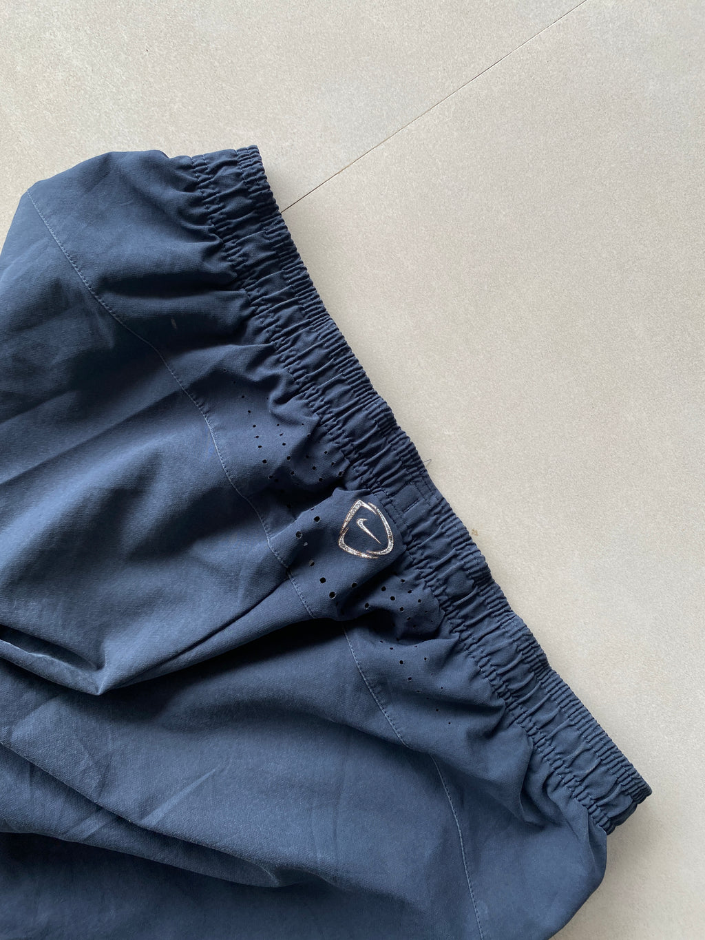 NIKE BRAZIL TRACK PANT - L