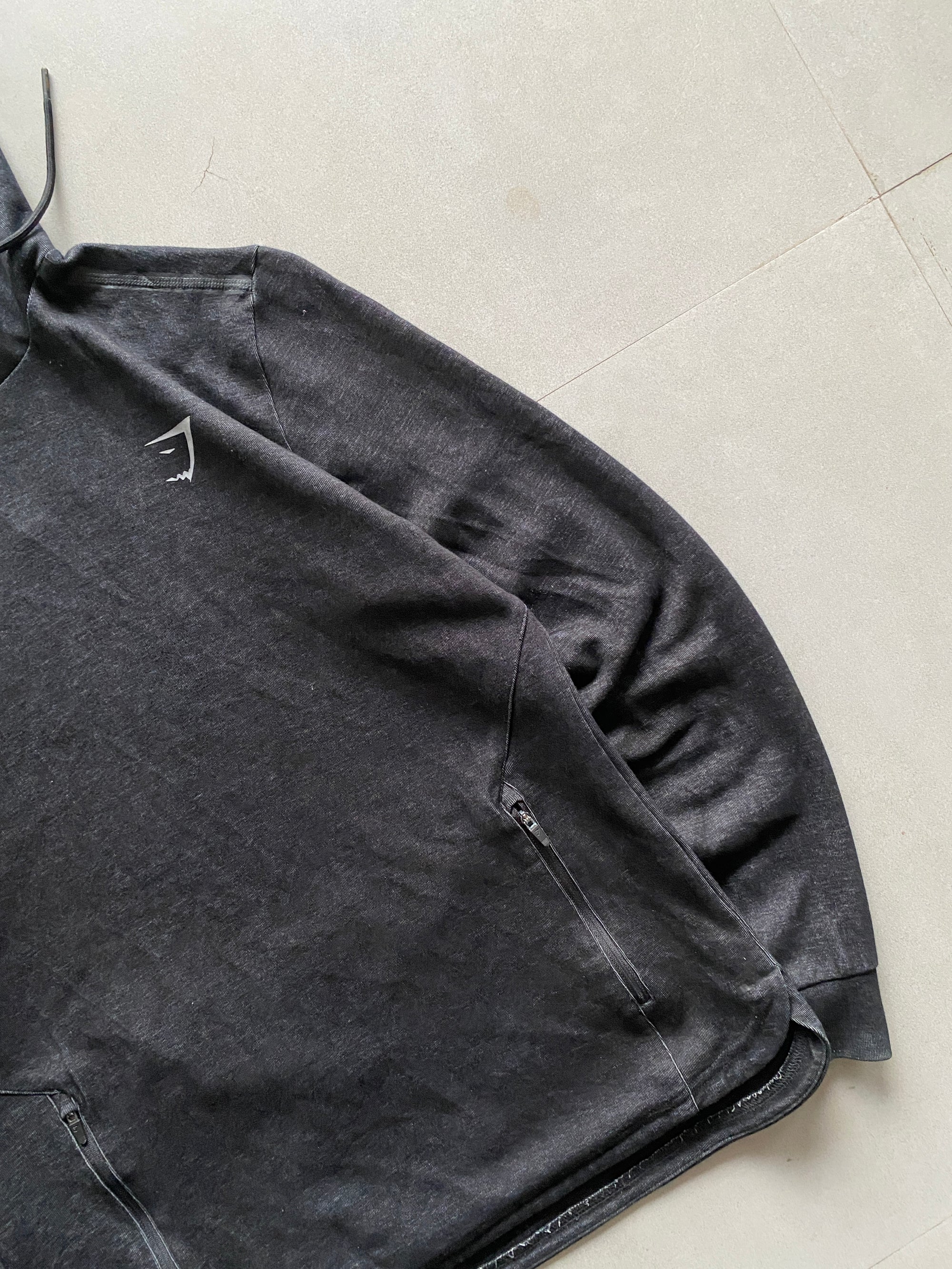 GYM SHARK HOODIE - M