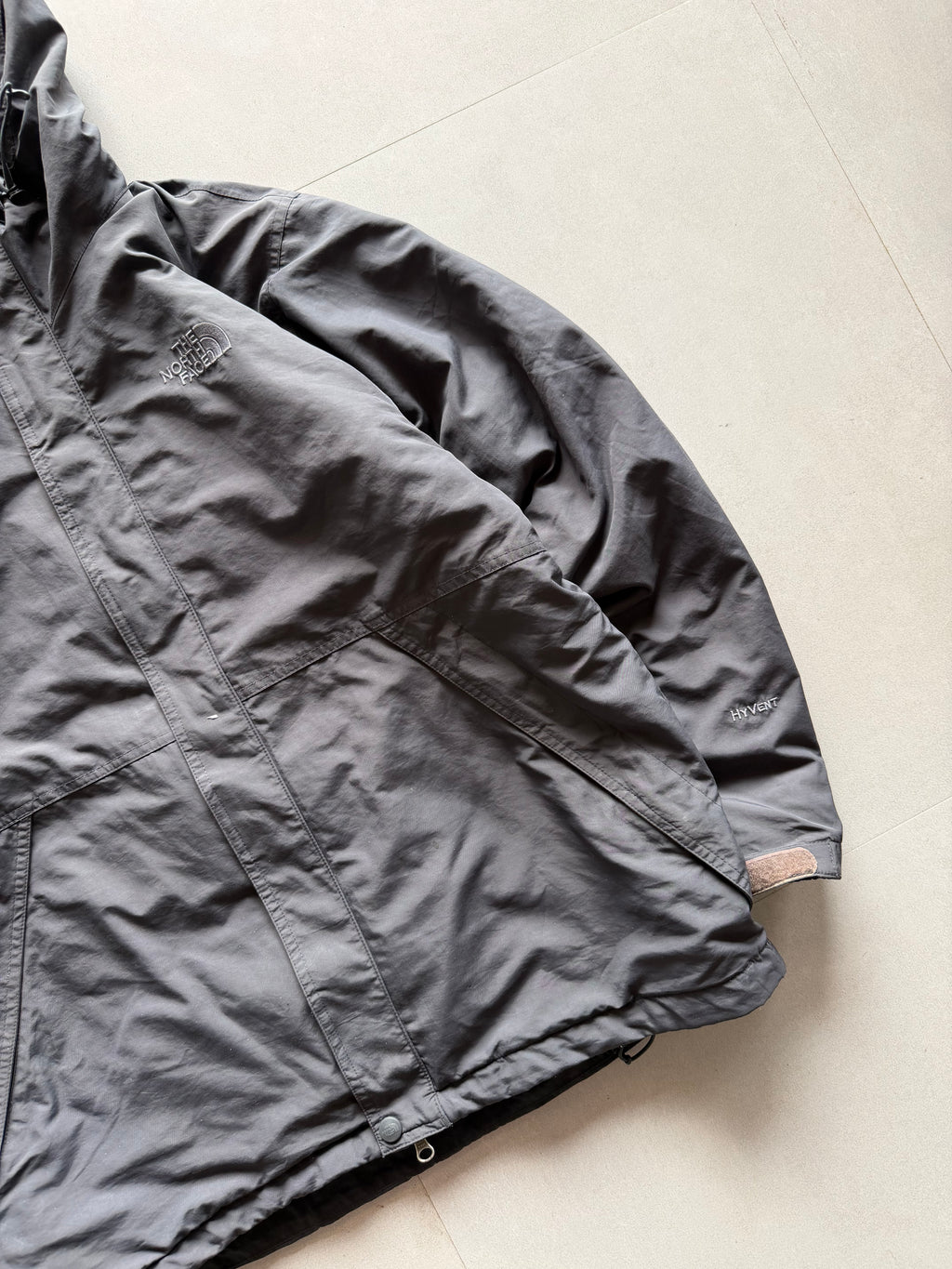 THE NORTH FACE 2 IN 1 JACKET - L