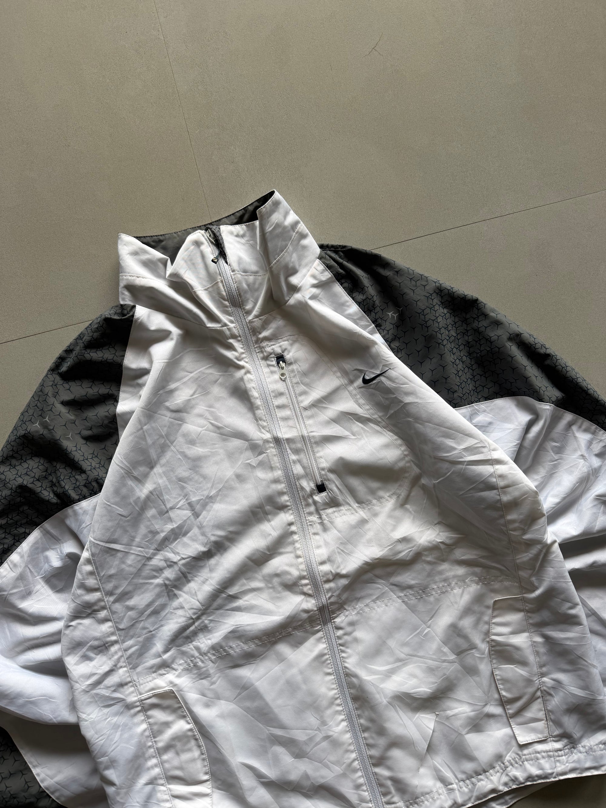 00S NIKE JACKET - L