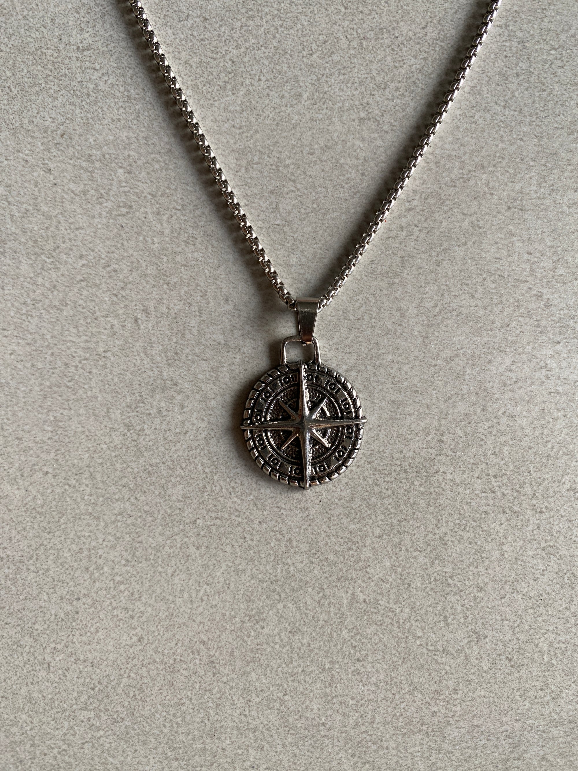 VIKING COMPASS PENDANT CHAIN