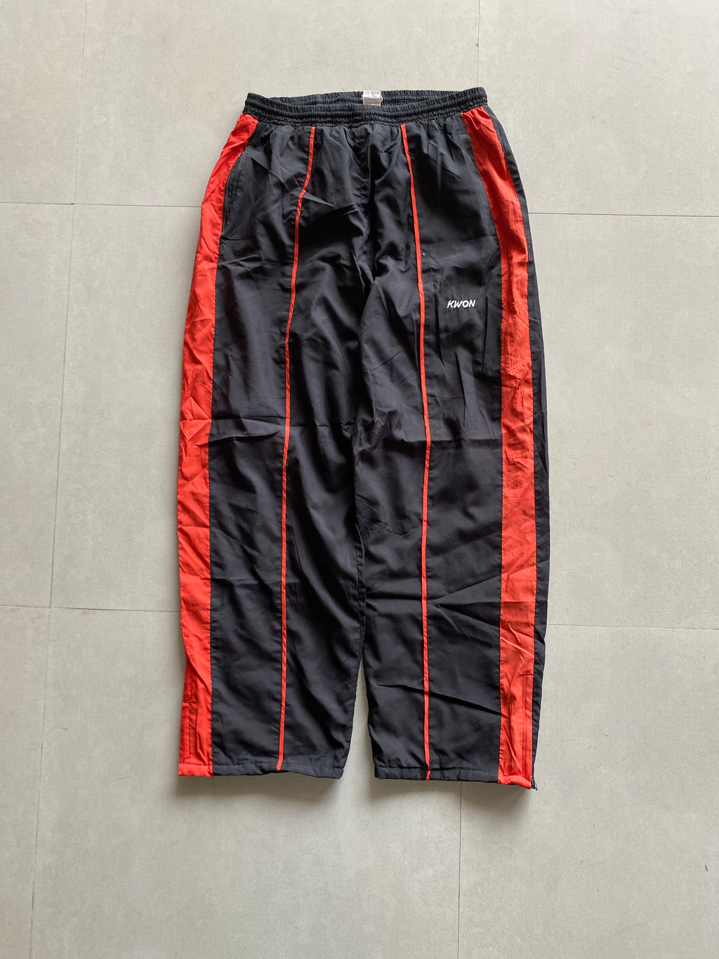KWON BAGGY TRACK PANT - M