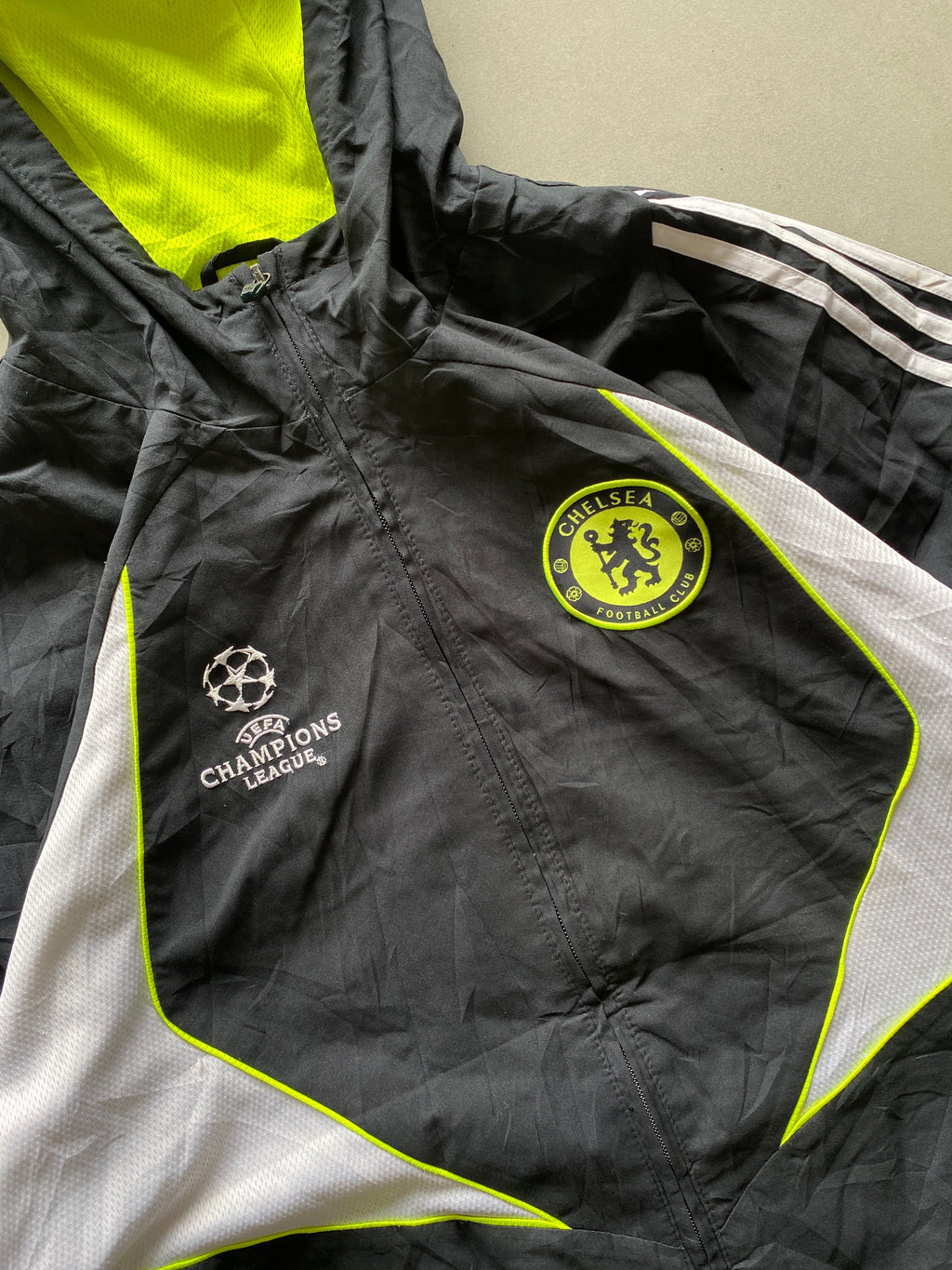 ADIDAS CHELSEA HOODED JACKET - L