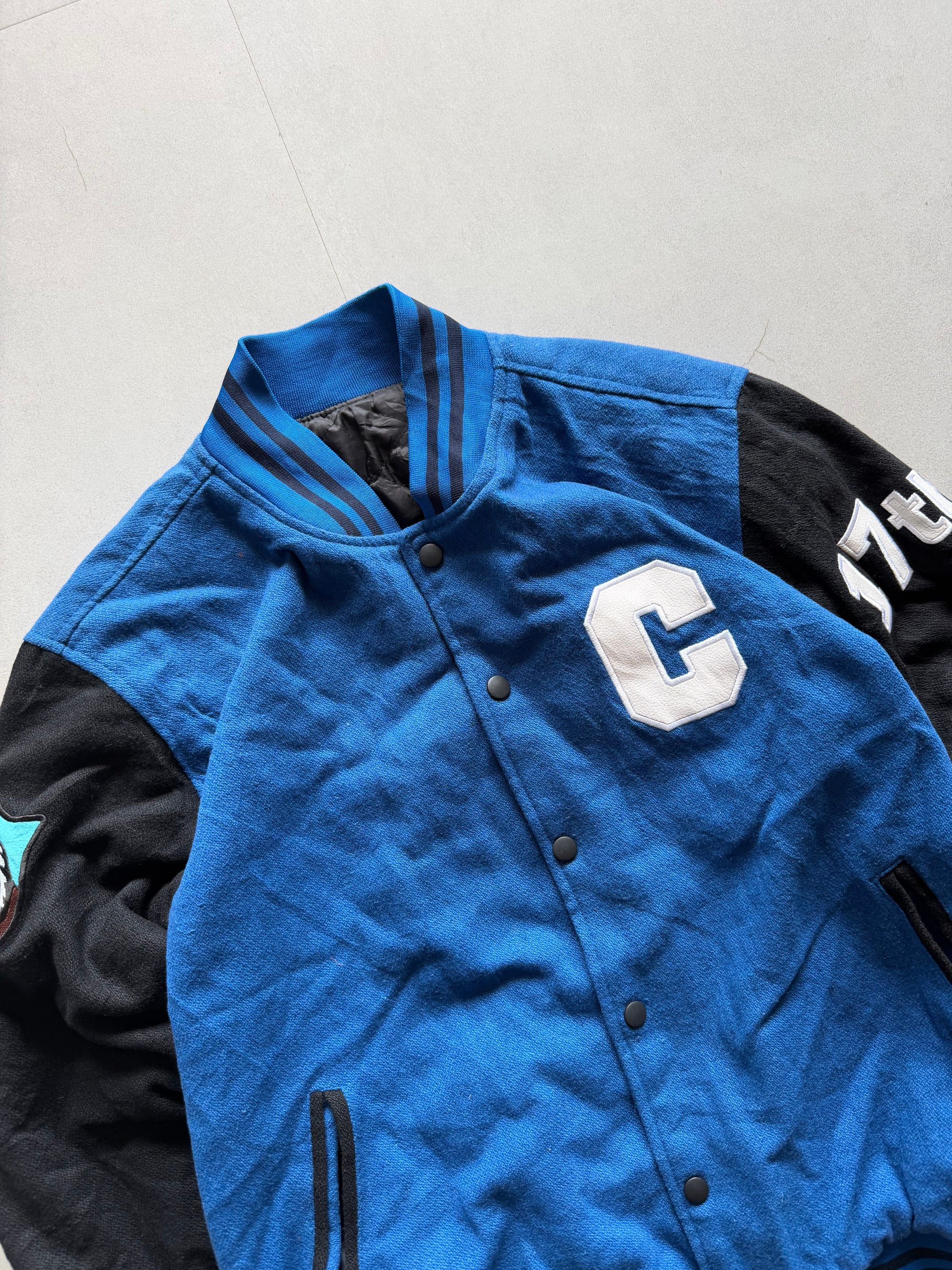 VINTAGE VARSITY JACKET - S