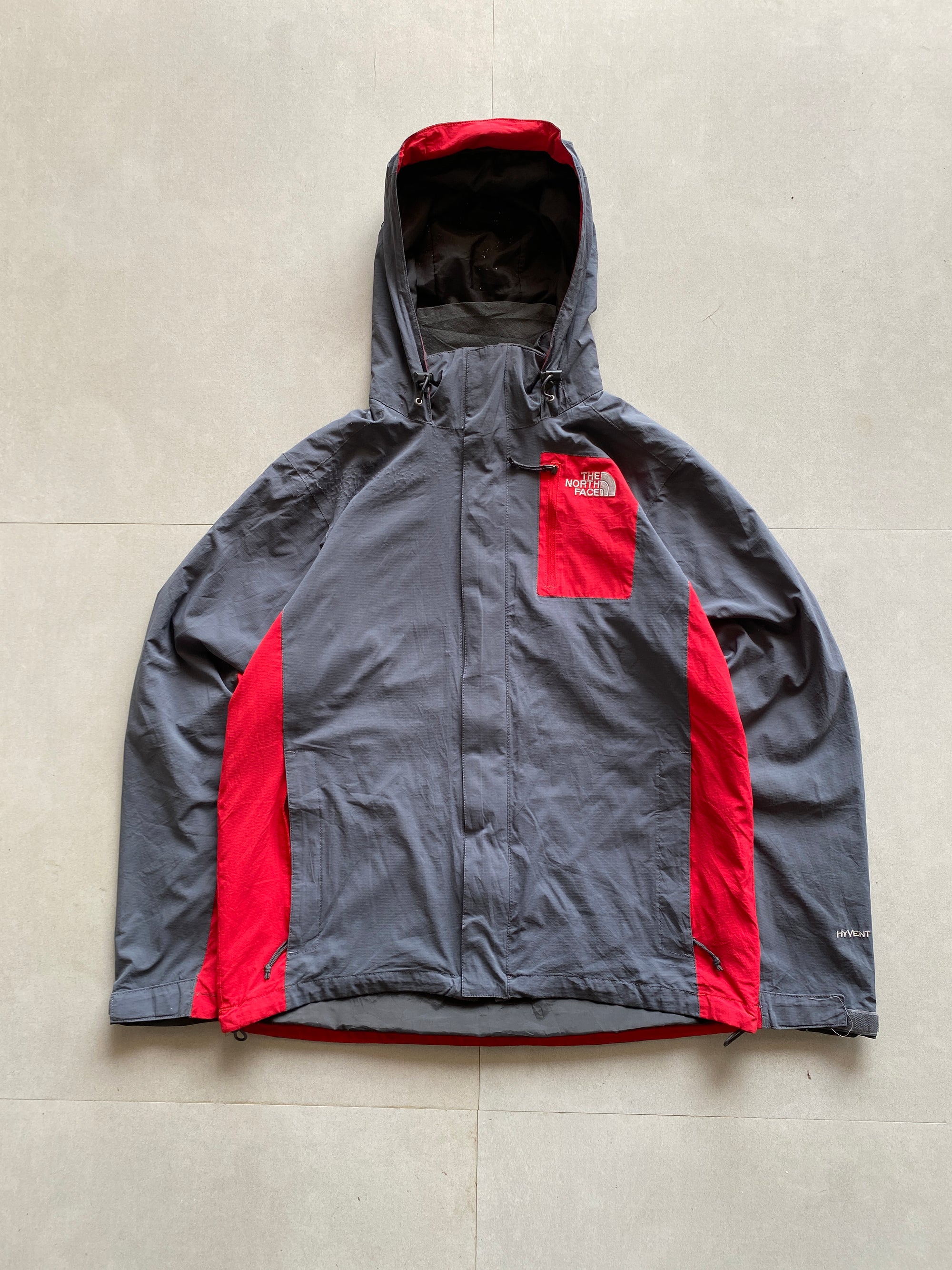 THE NORTH FACE HOODED HYVENT JACKET - M