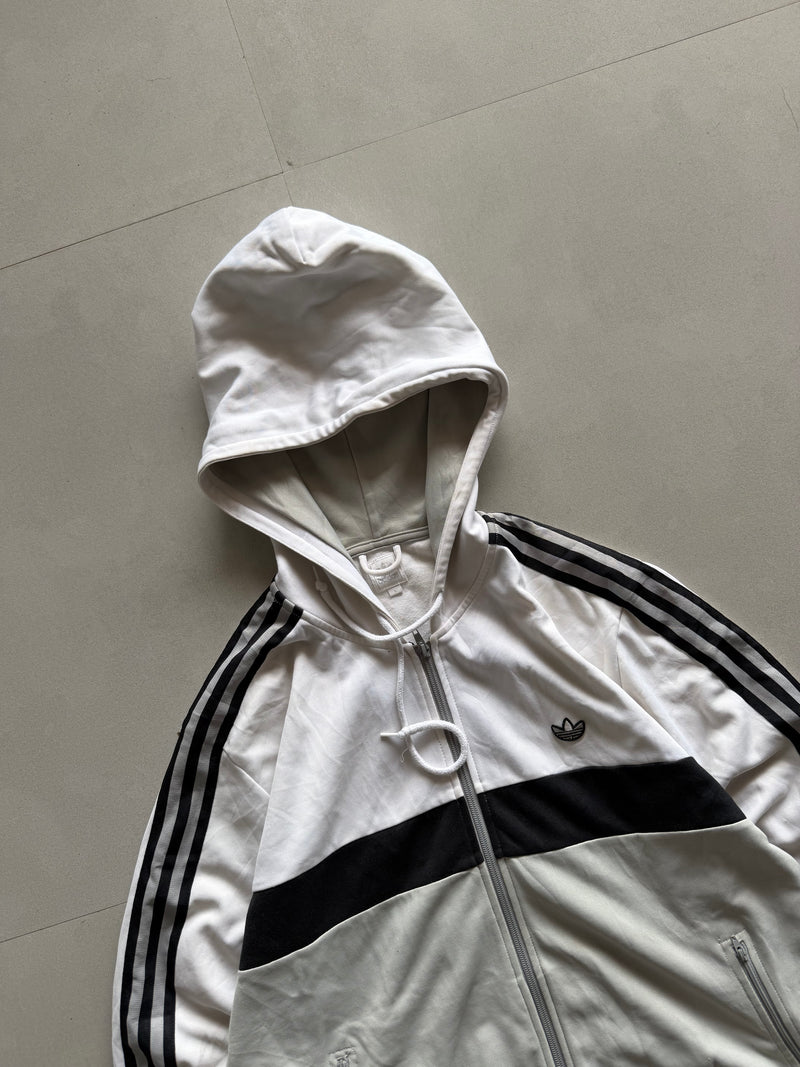 ADIDAS ORGINALS HOODED JACKET - M