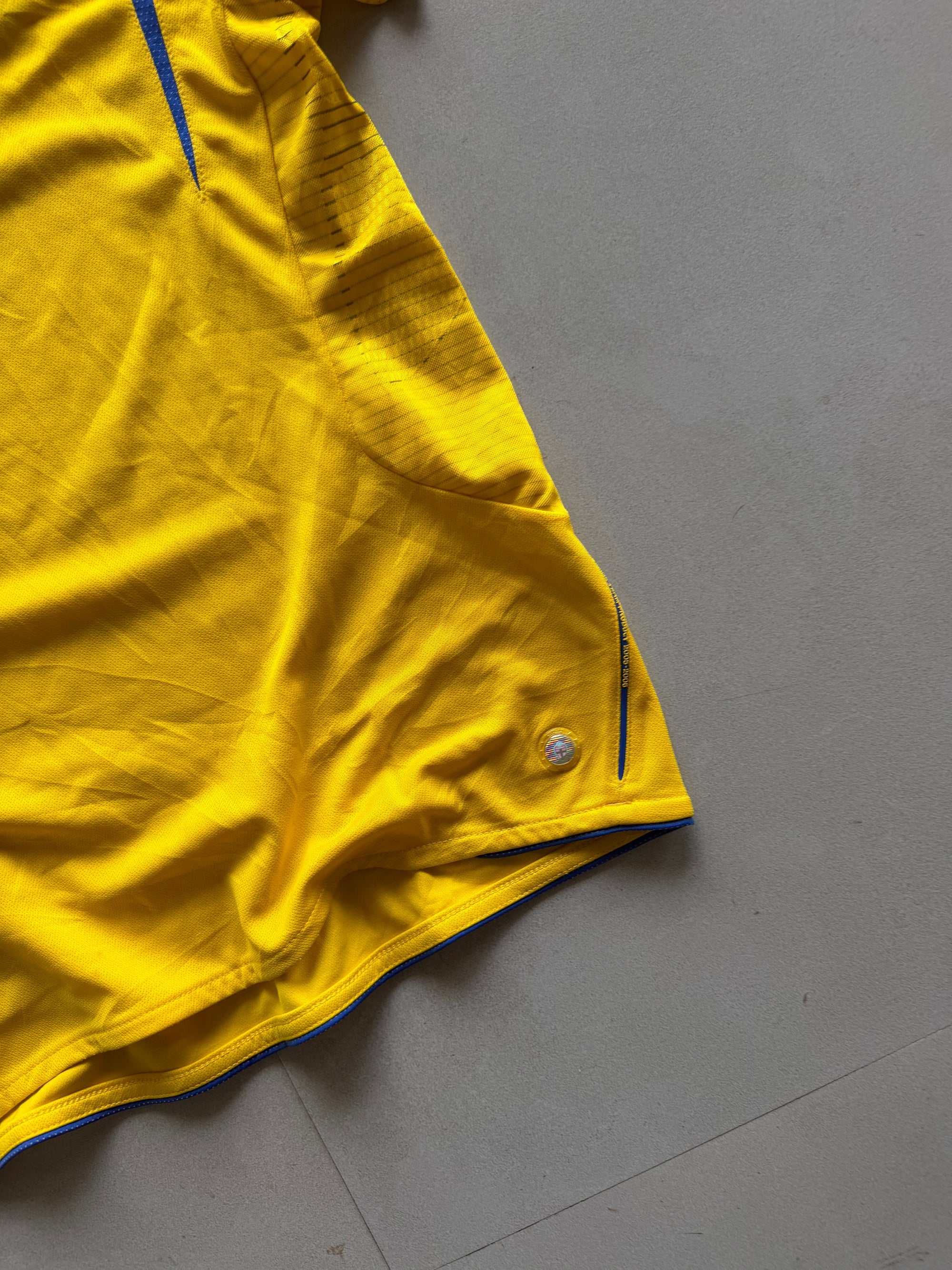 2005 UMBRO SWEDEN JERSEY - XS