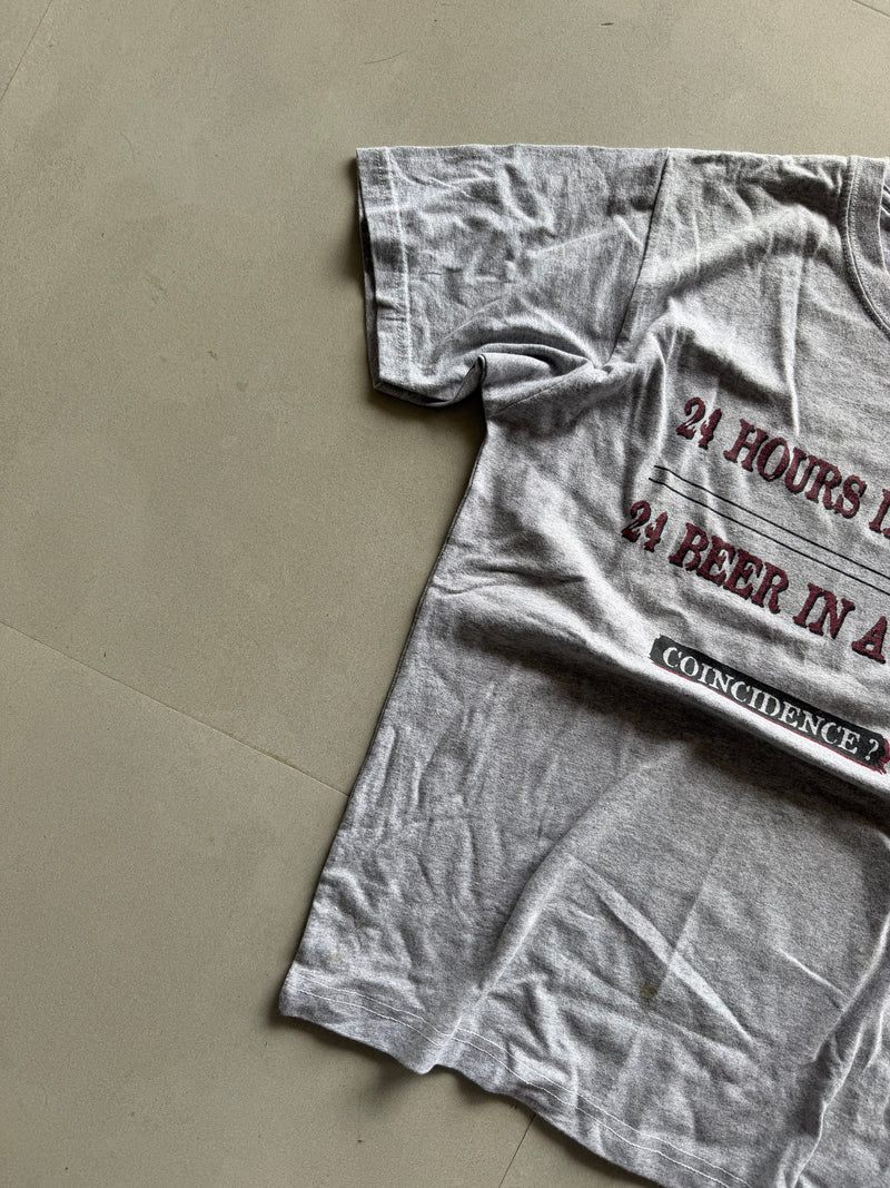 VINTAGE GILDAN TEE - XS