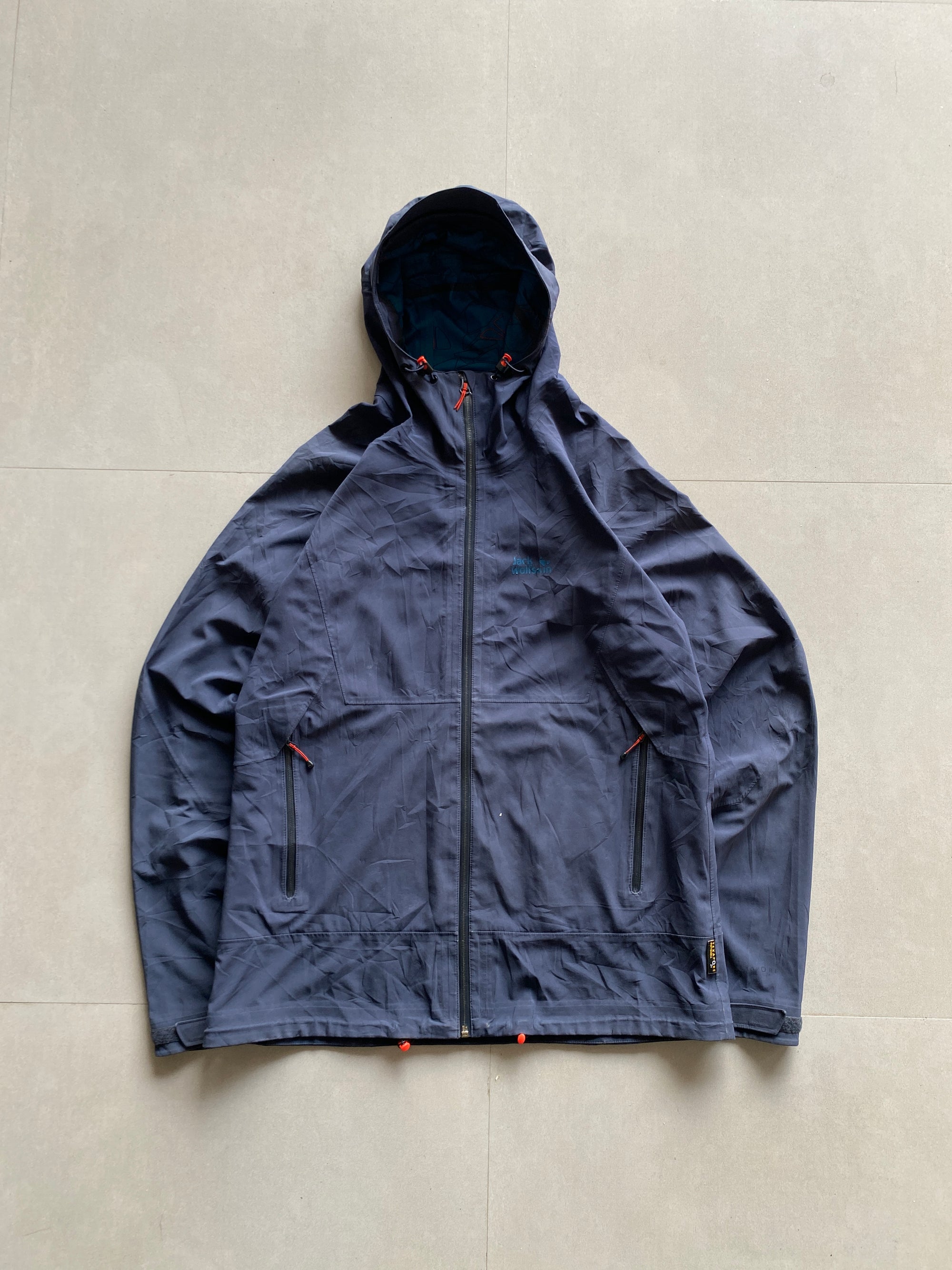 JACK WOLFSKIN HOODED JACKET - XL