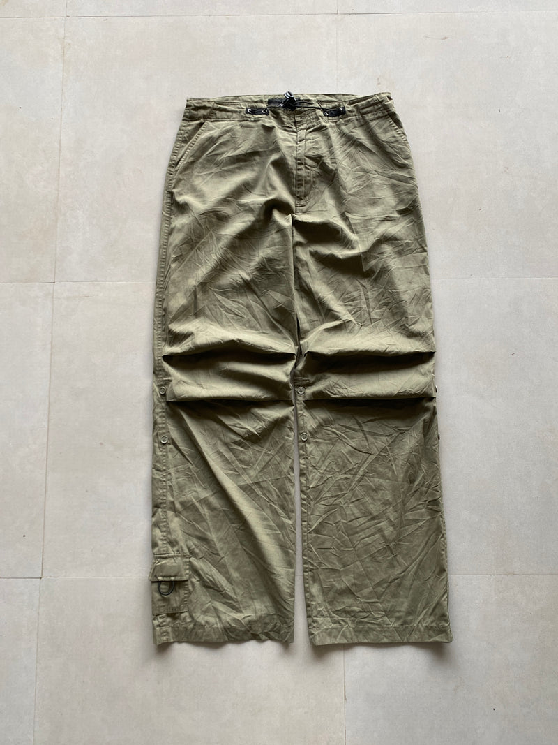 JACK AND JONES BAGGY PARACHUTE PANTS - XL