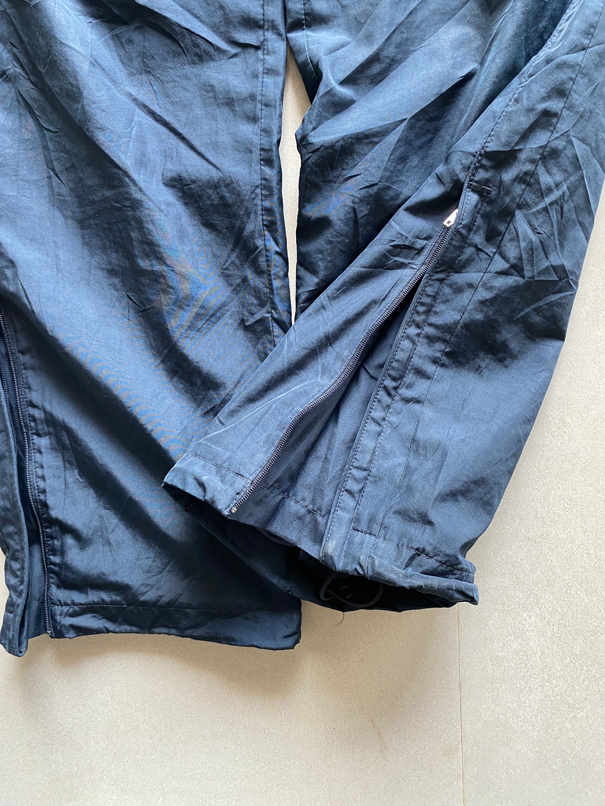 NIKE BAGGY TRACK PANT - M