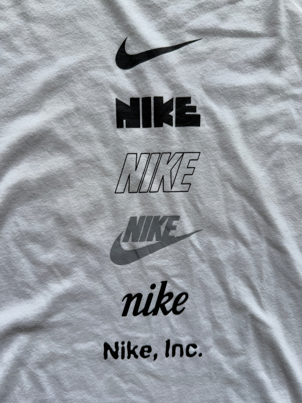 NIKE MULTI LOGO TEE - XL