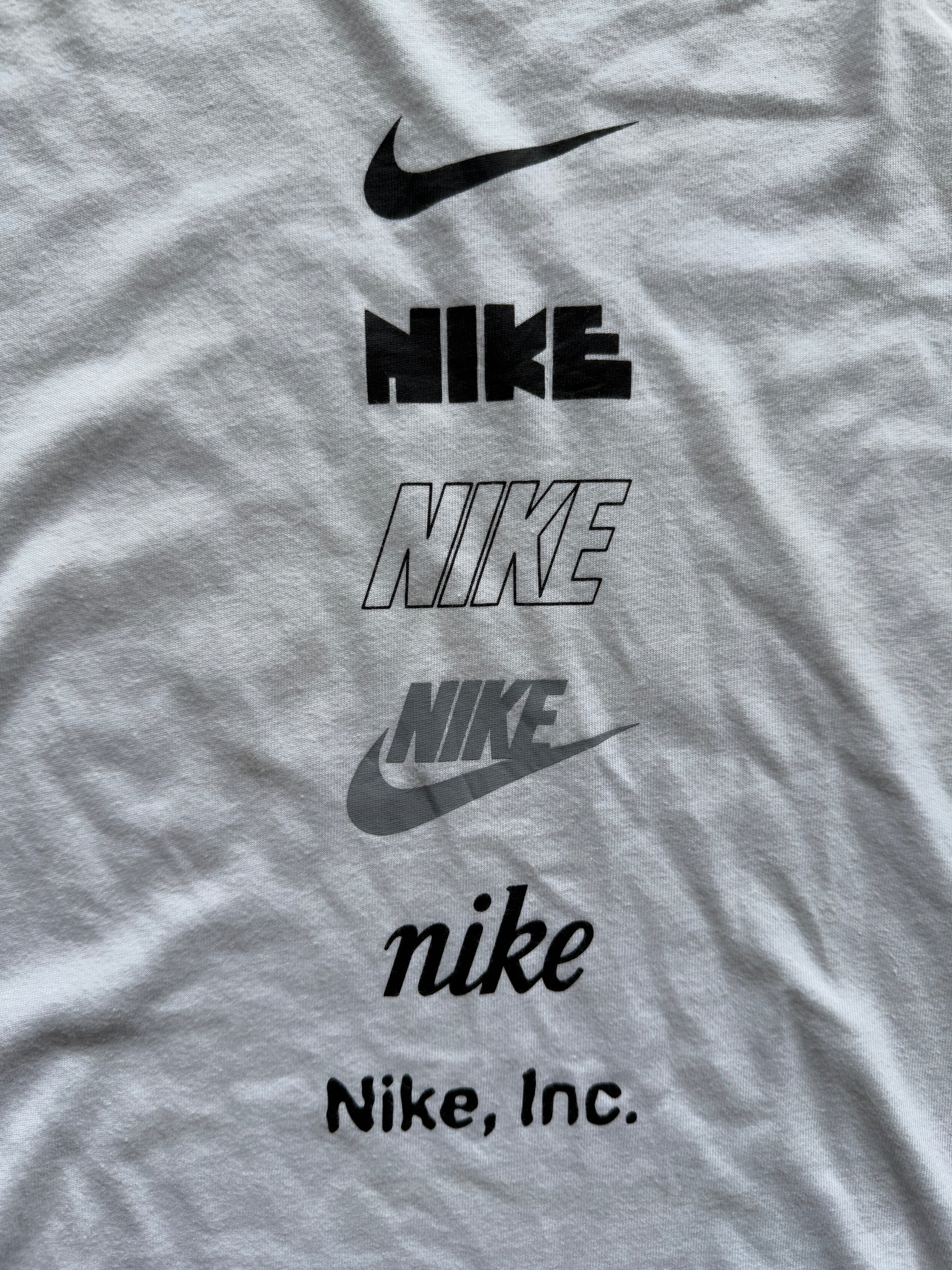 NIKE MULTI LOGO TEE - XL