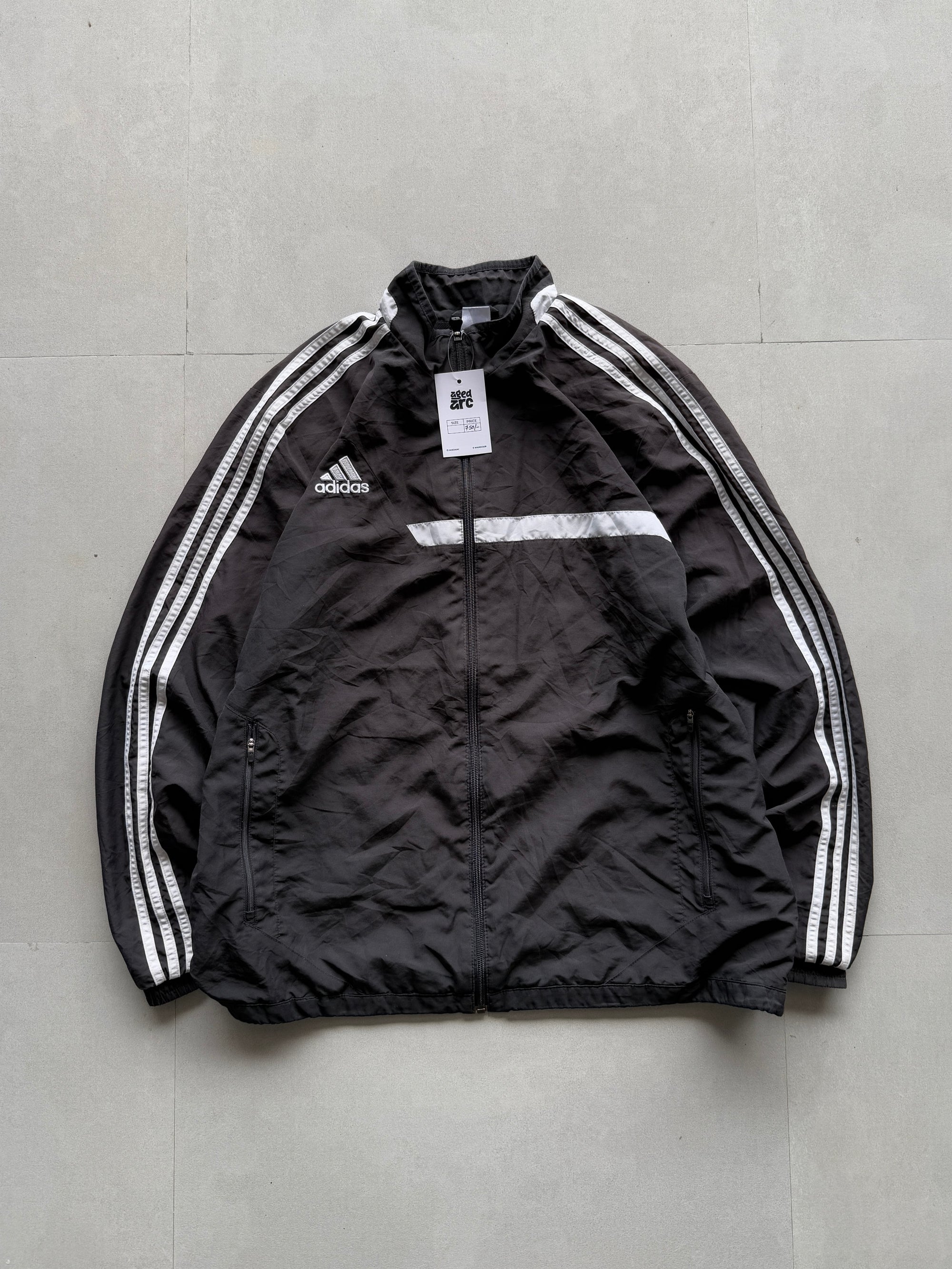 ADIDAS BLACK STRIPED JACKET - XL